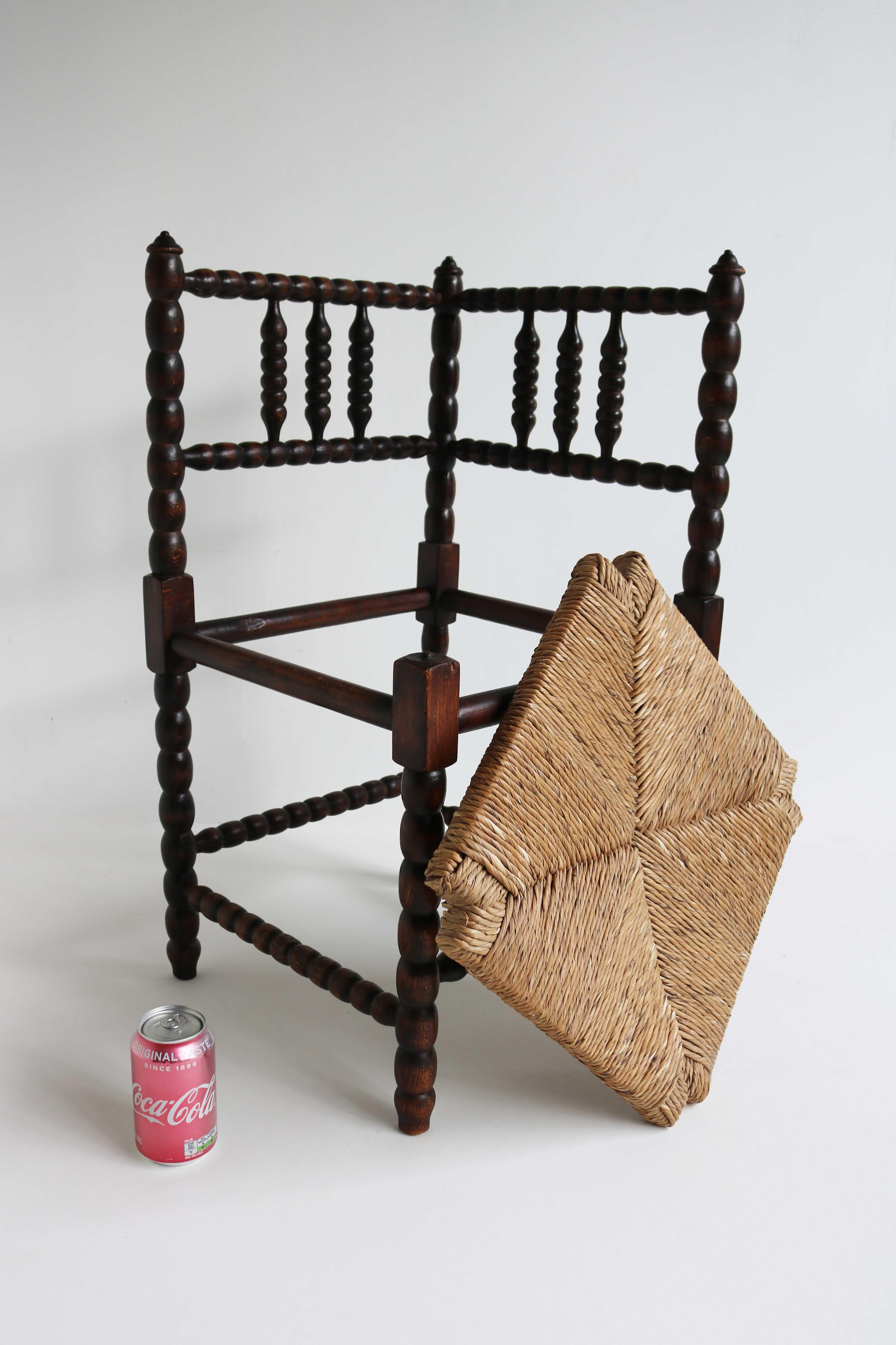 Antiquité - Ruch-Seat Chaise à bobines d'angle en Oak Oak Turned Hand Crafts 1900 en vente 9