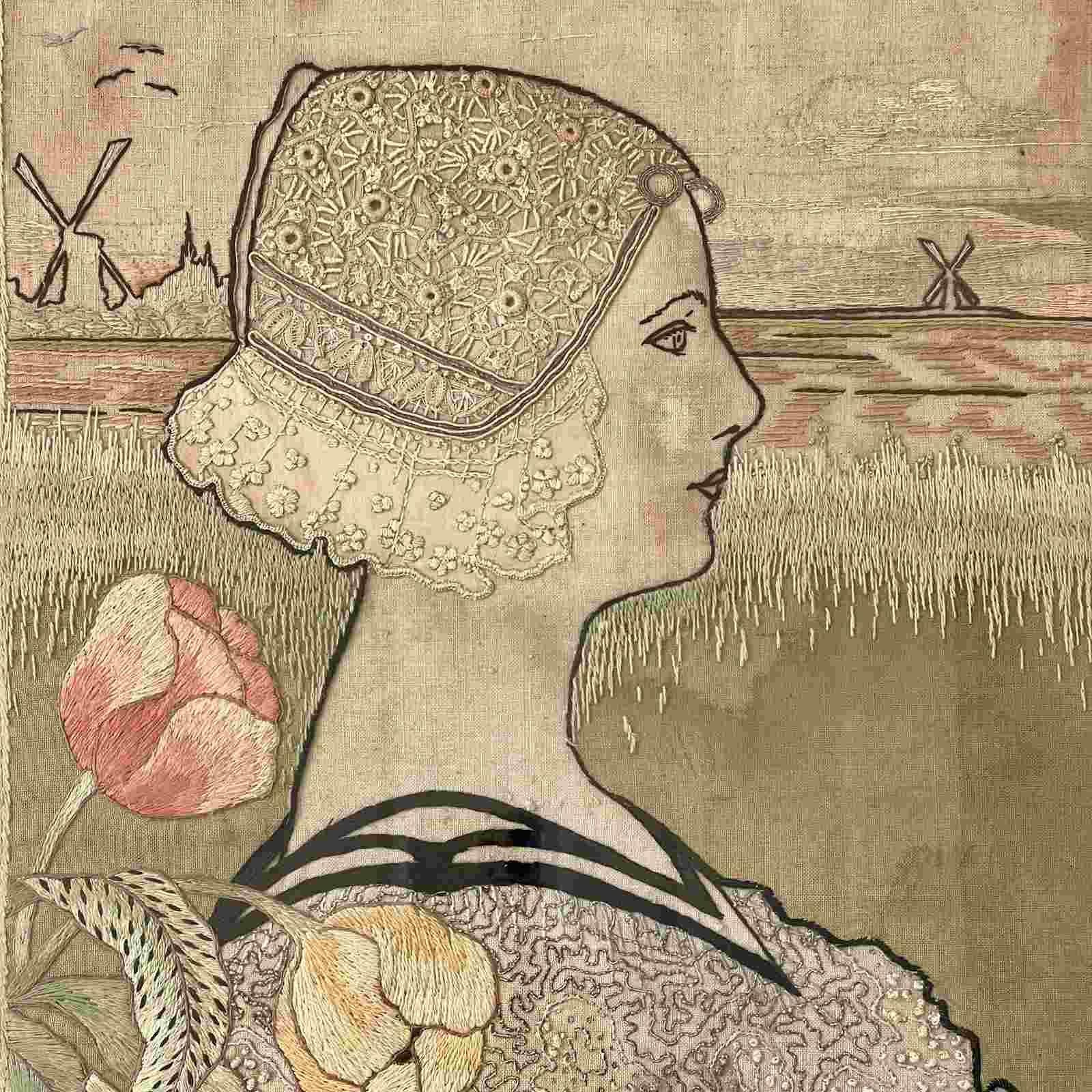Antique Dutch Silk Embroidery Of Queen Wilhelmina Of The Netherlands In Good Condition In London, GB