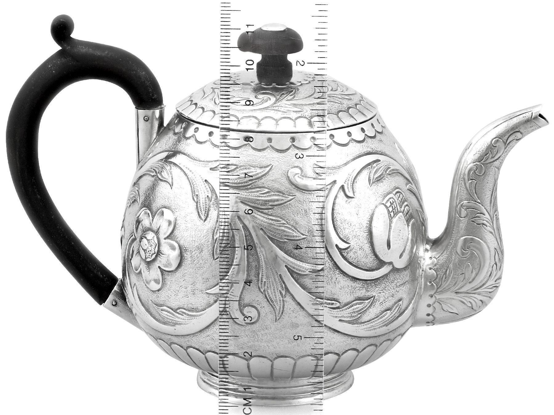 Antique Dutch Silver Bachelor Teapot, circa 1910 For Sale 6