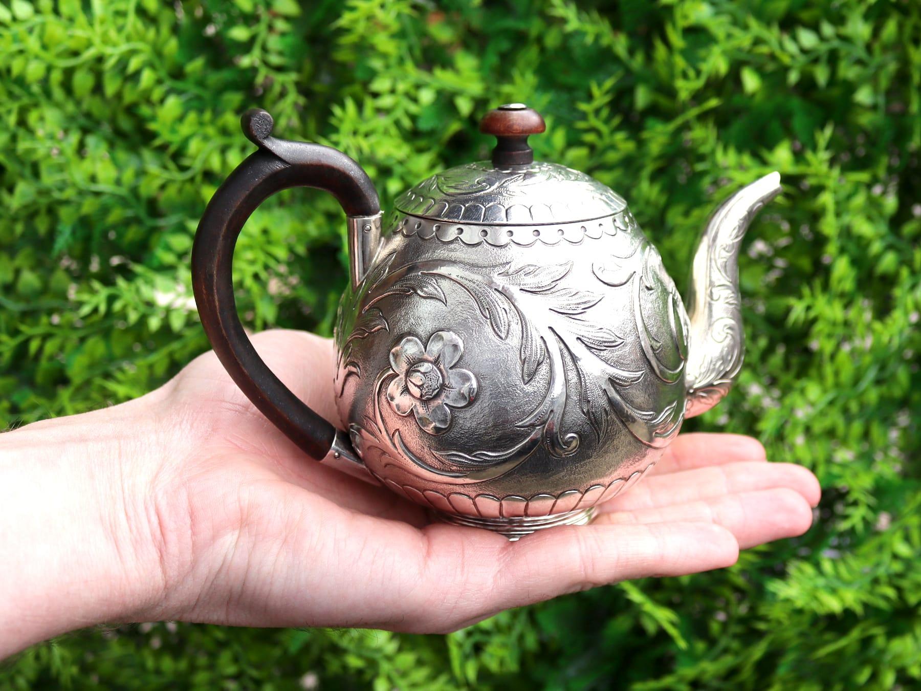 An exceptional, fine and impressive antique Dutch silver bachelor teapot; an addition to our silver teaware collection.

This exceptional, fine and impressive antique Dutch sterling silver bachelor teapot has a circular rounded form onto a