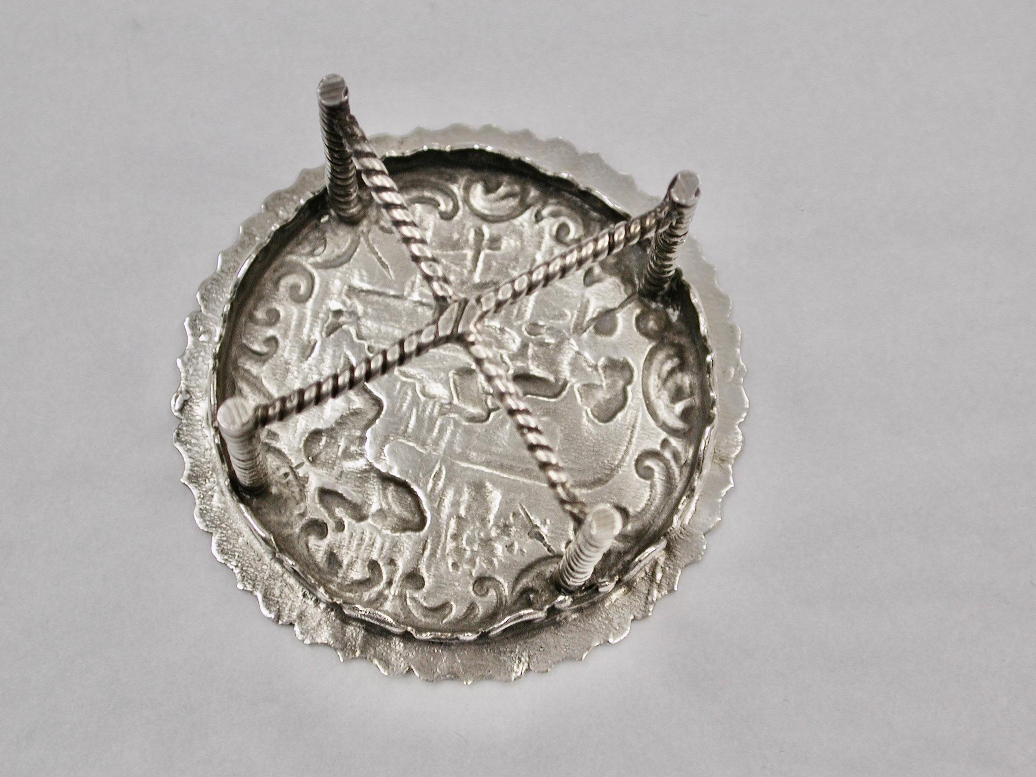 Antico tavolo olandese in miniatura in argento datato Circa 1900 In condizioni buone in vendita a London, GB