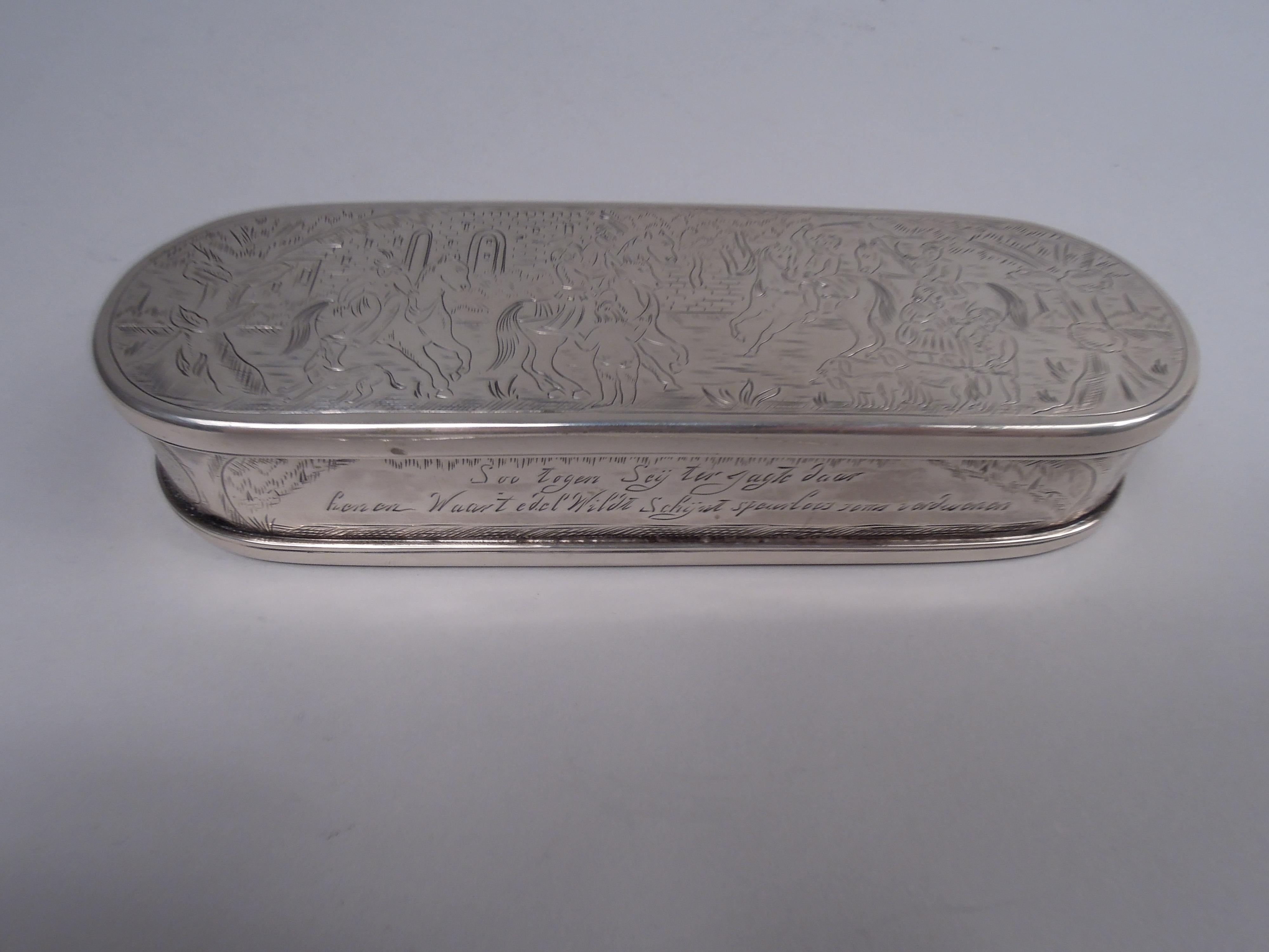 Néerlandais Boîte à tabac hollandaise ancienne en argent avec scènes pastorales gravées, 1803 en vente