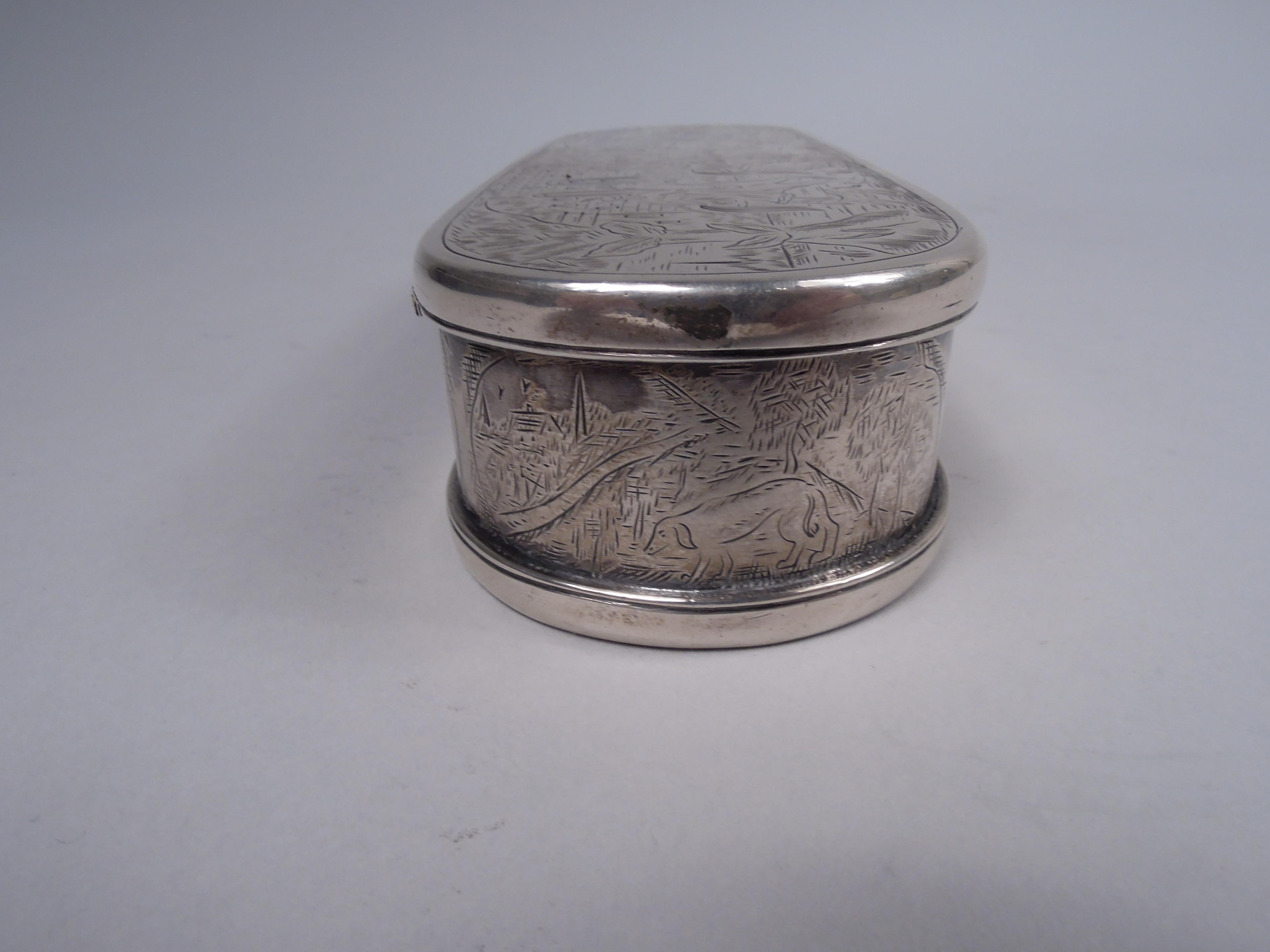 Début du XIXe siècle Boîte à tabac hollandaise ancienne en argent avec scènes pastorales gravées, 1803 en vente
