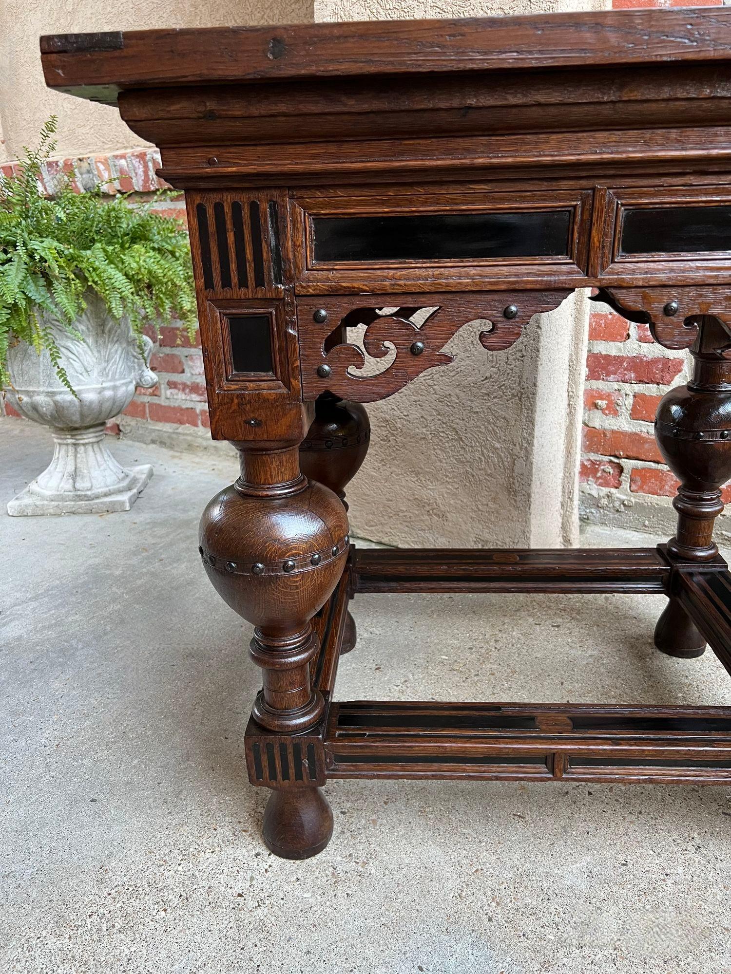 Antique Dutch Sofa Side Table Carved Oak Bulbous Leg Baroque Ebonized Danish For Sale 10