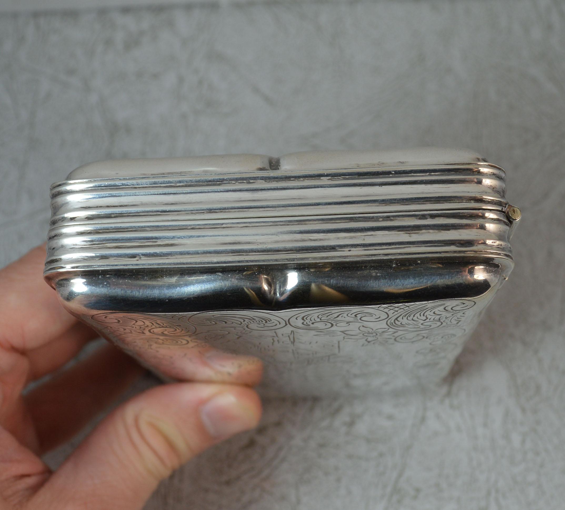 Antique Dutch Sterling Silver Oversized Table Snuff Box In Good Condition In St Helens, GB