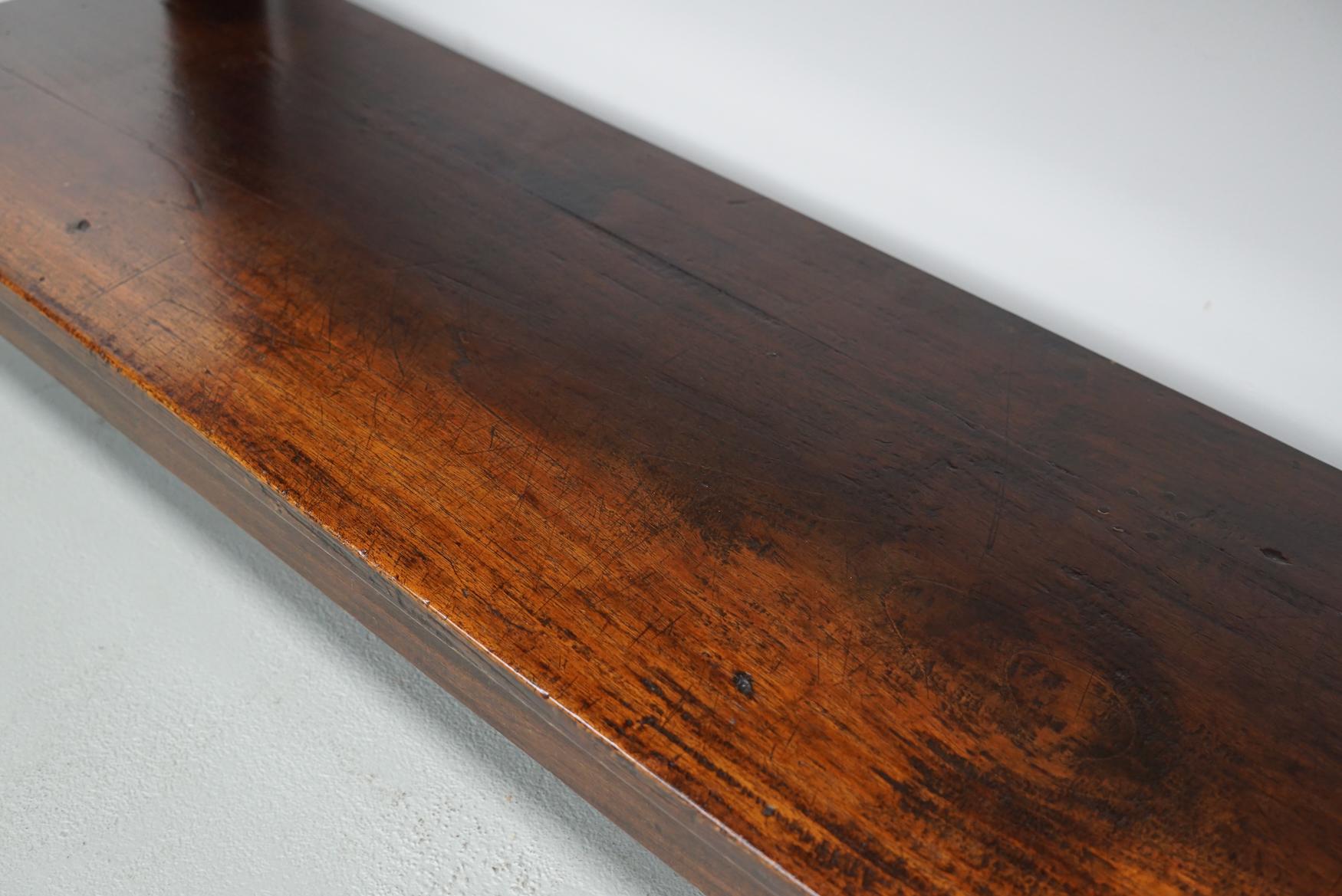 Table d'appoint hollandaise ancienne en teck / Oak Coloni rustique en vente 6