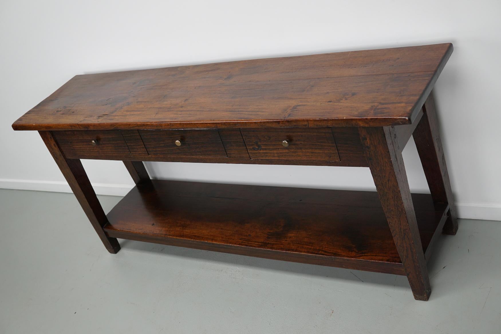 Table d'appoint hollandaise ancienne en teck / Oak Coloni rustique en vente 11