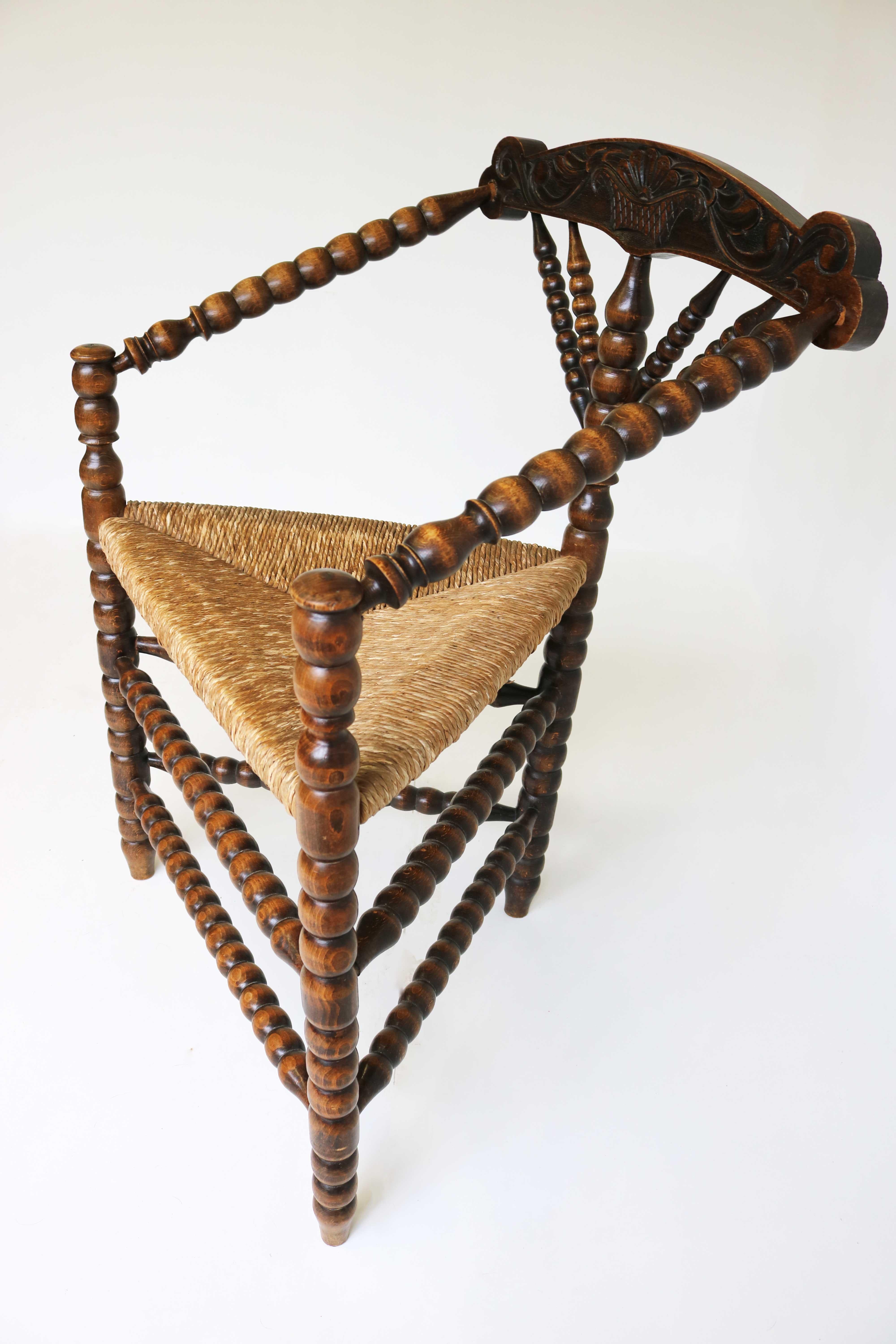 Antique Dutch Triangular Turned Bobbin Corner Chair Rush Seat Knitting Armchair For Sale 4