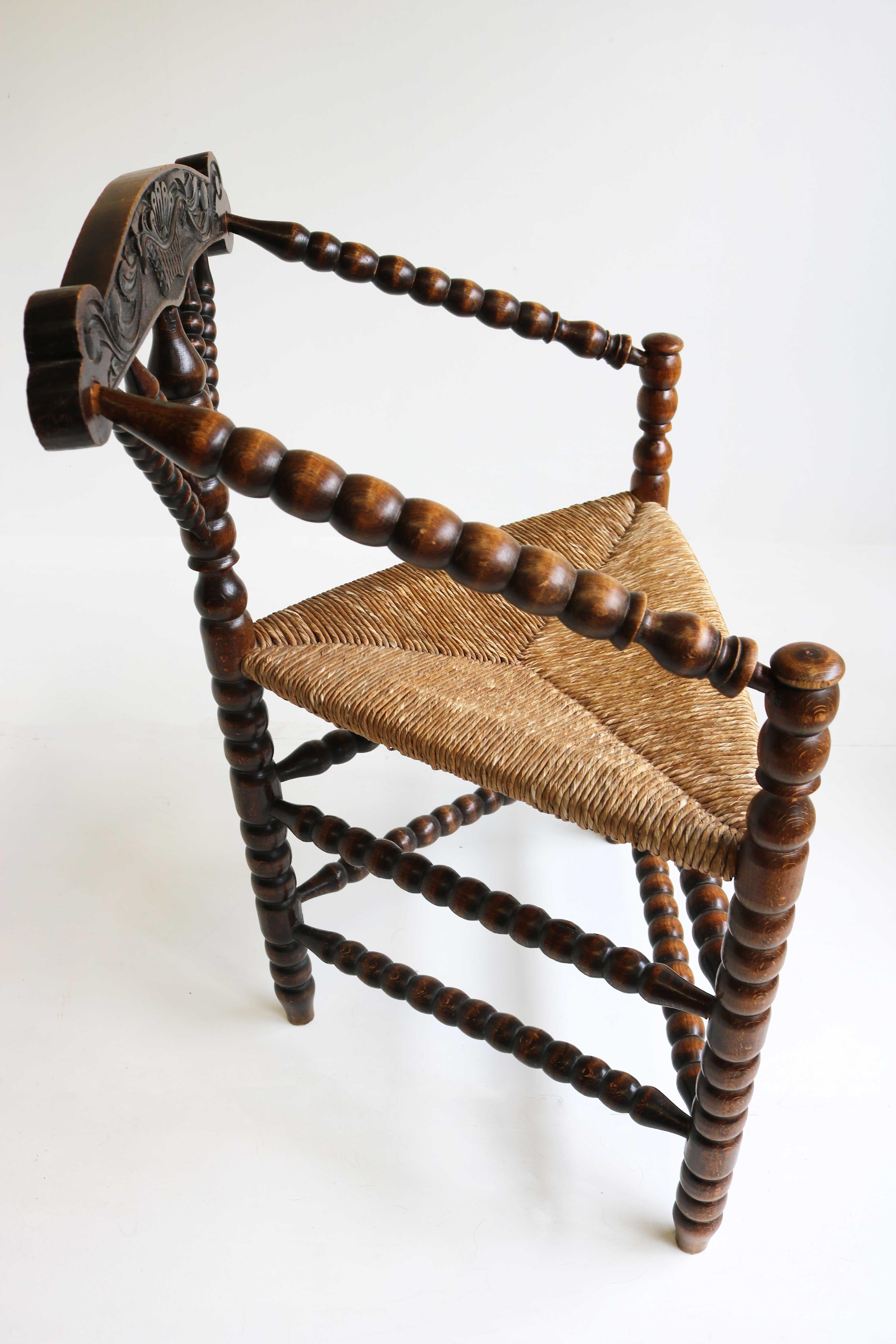 19th Century Antique Dutch Triangular Turned Bobbin Corner Chair Rush Seat Knitting Armchair For Sale