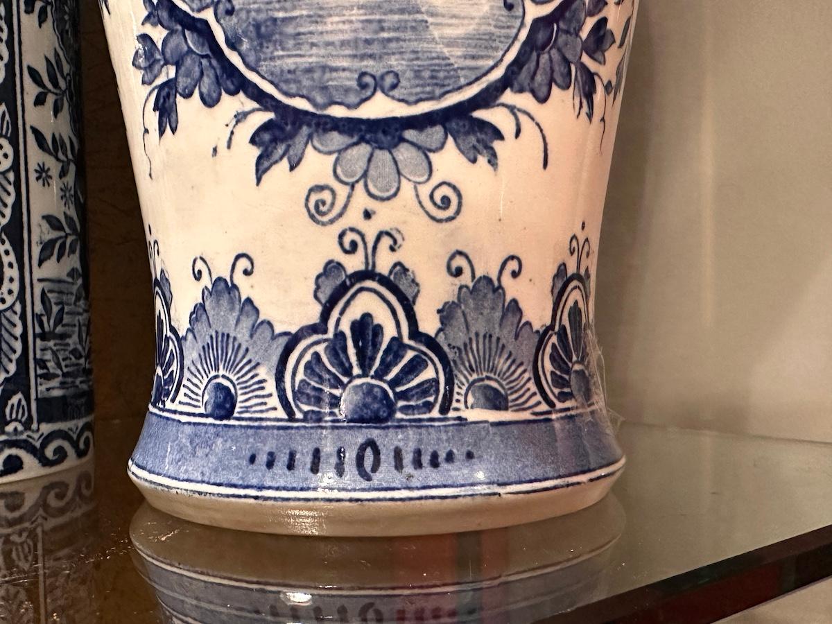 Vase néerlandais ancien en vente 2