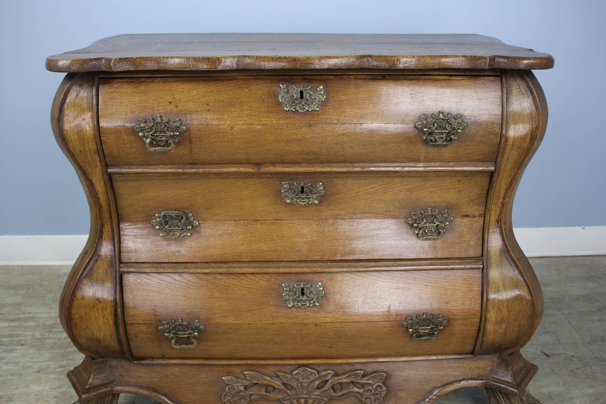 antique bombe chest of drawers