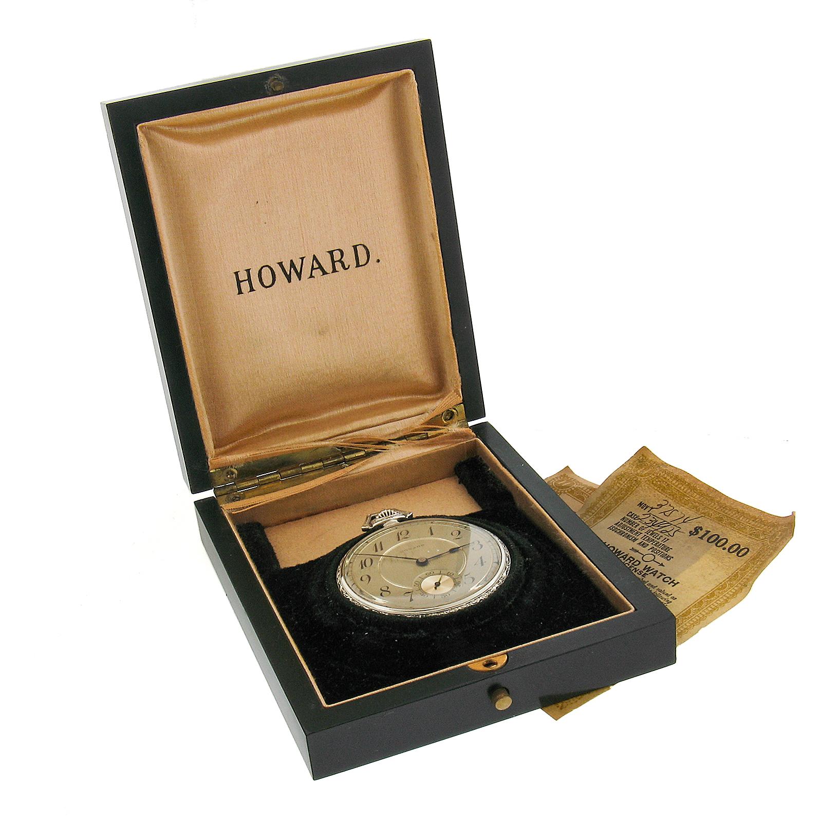 
Relojero: E. Howard Watch Co.
Tipo de movimiento: Grado Serie IV - Mecánico - De cuerda manual - 17 rubíes - Talla N - American Made
Número de serie del movimiento: 37574
Fabricante del maletín: K.W.C.Co. 
Material de la caja: Oro blanco macizo de