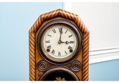 Antiguo E. Ingraham & Co. Reloj de chimenea con incrustaciones de rayas de caramelo 1871