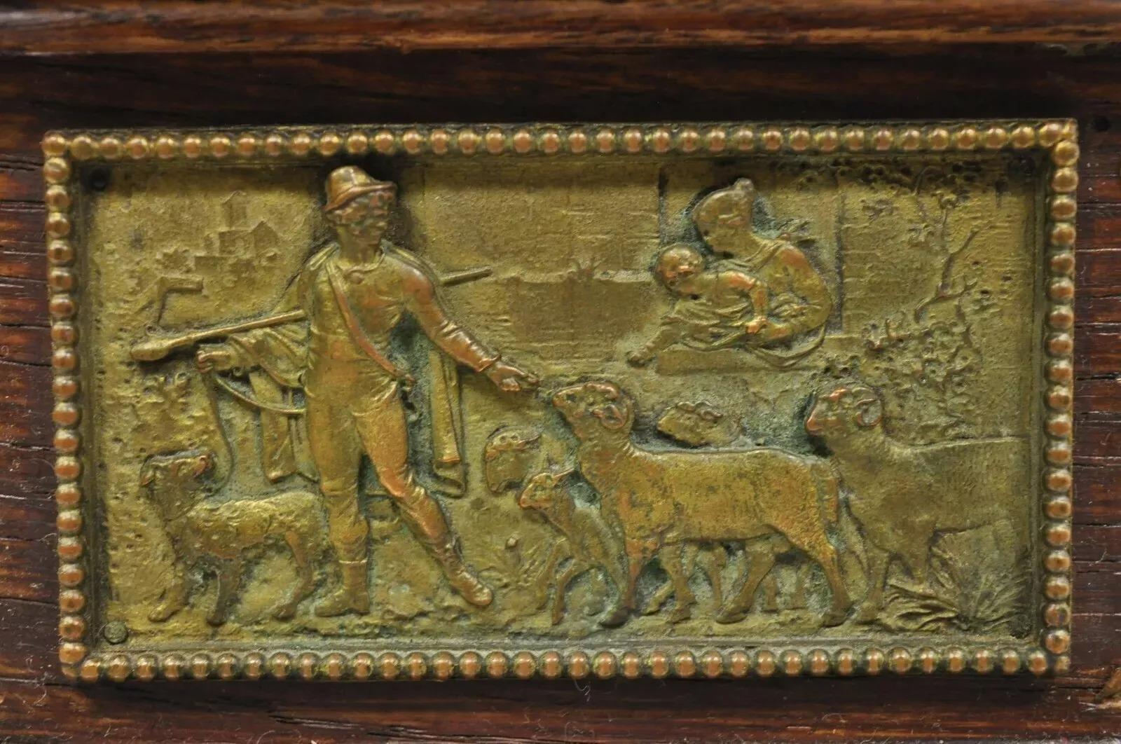 Antique E. Schutzmarke Oak Wood Figural Bronze Relief Jewelry Box Casket For Sale 4