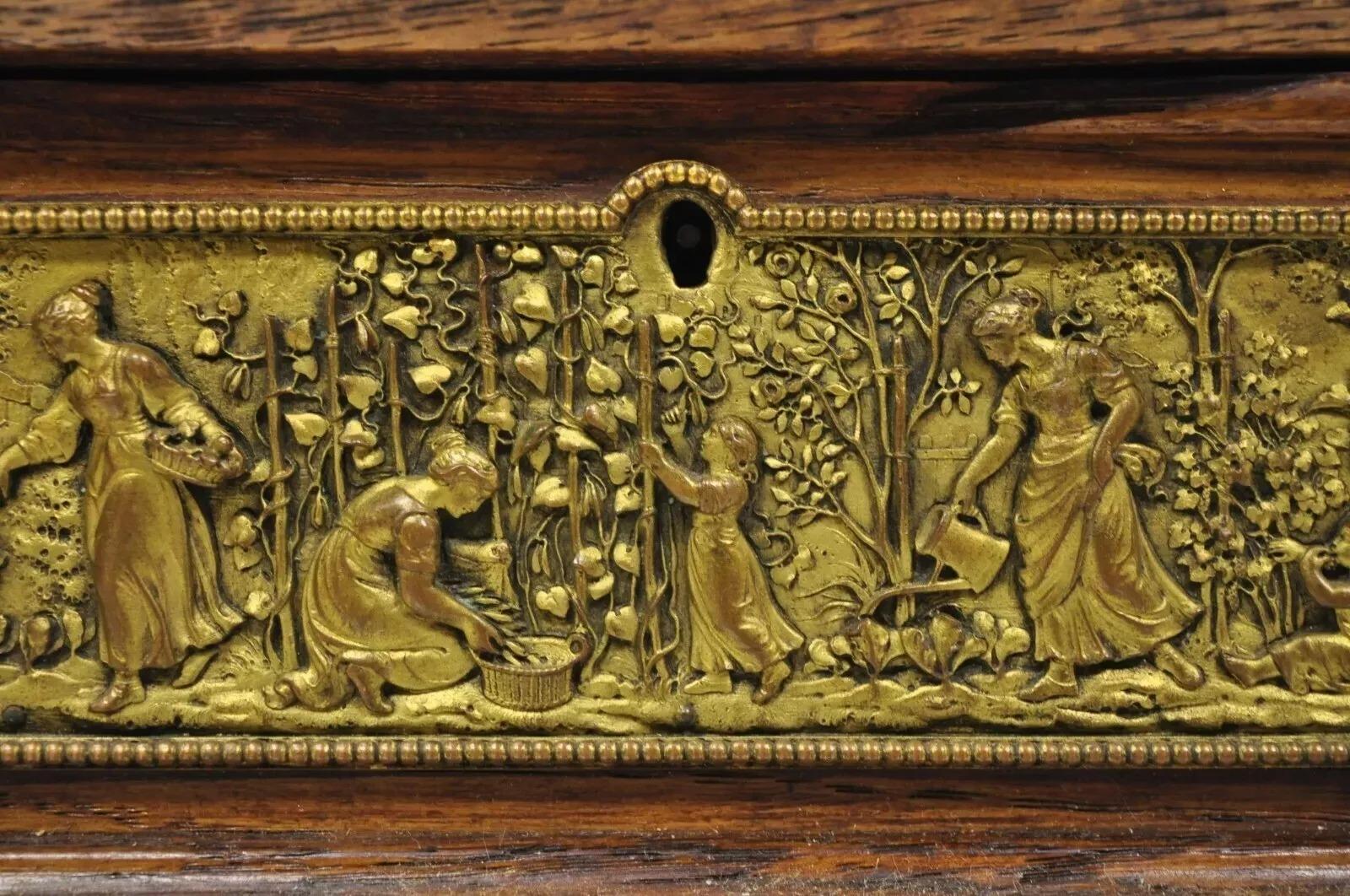 Antique E. Schutzmarke Oak Wood Figural Bronze Relief Jewelry Box Casket In Good Condition For Sale In Philadelphia, PA