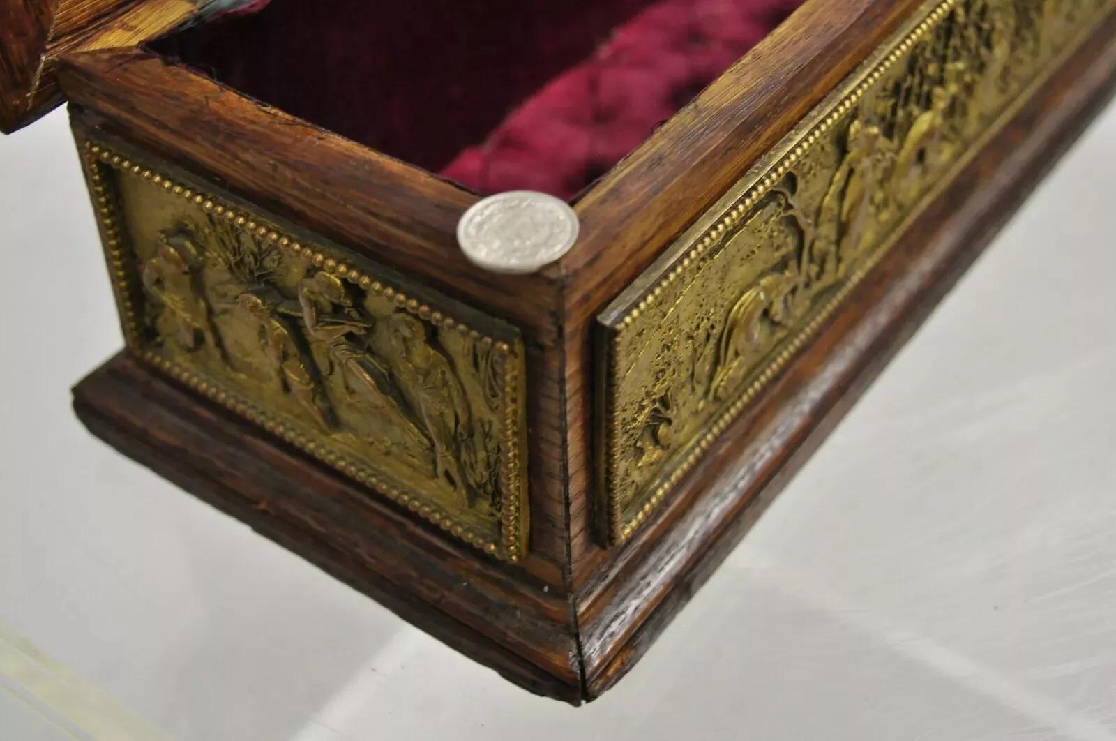 Antique E. Schutzmarke Oak Wood Figural Bronze Relief Jewelry Box Casket For Sale 2