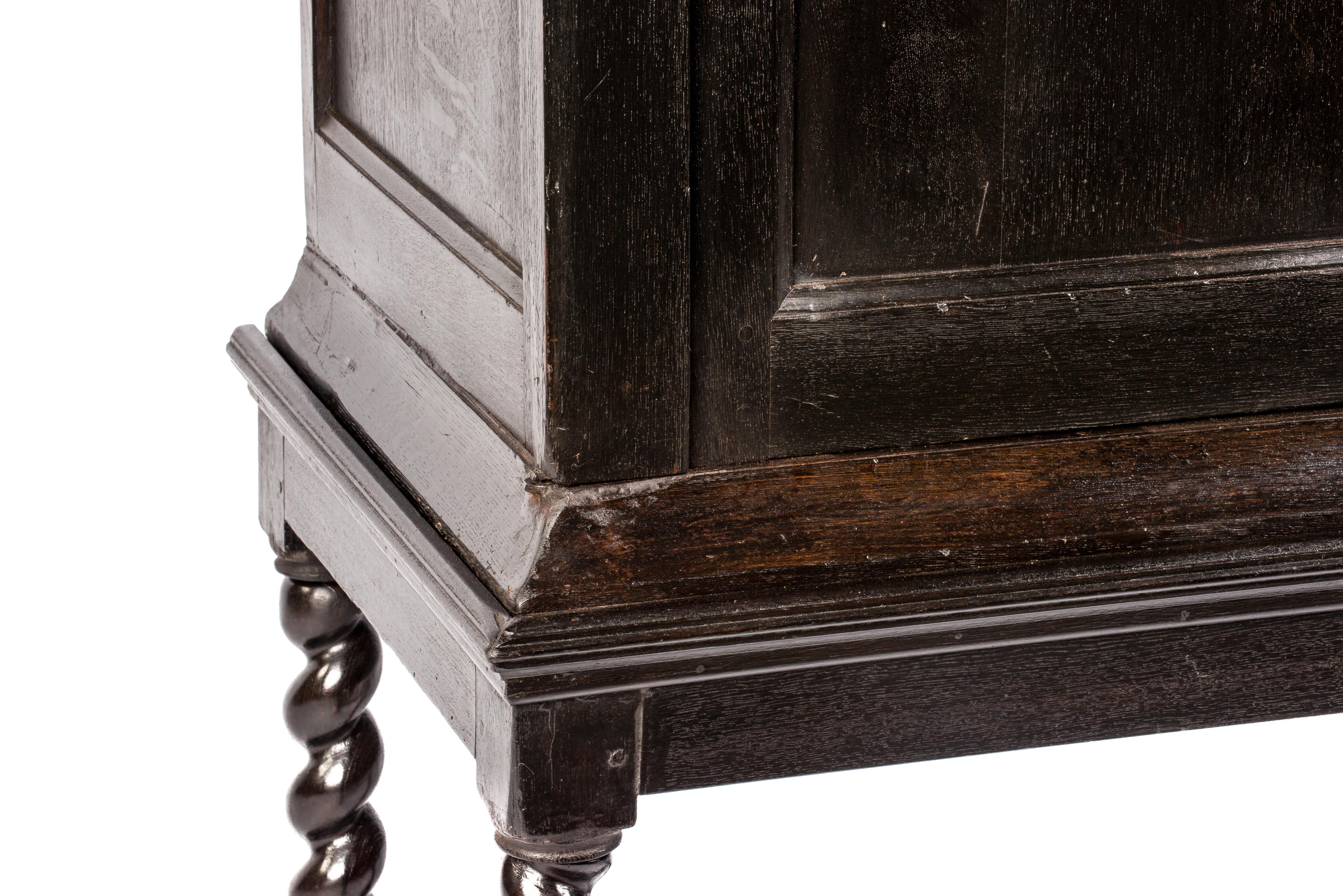 Antique Early 18th Century Dutch Black Oak Renaissance Two-Door Cabinet 8