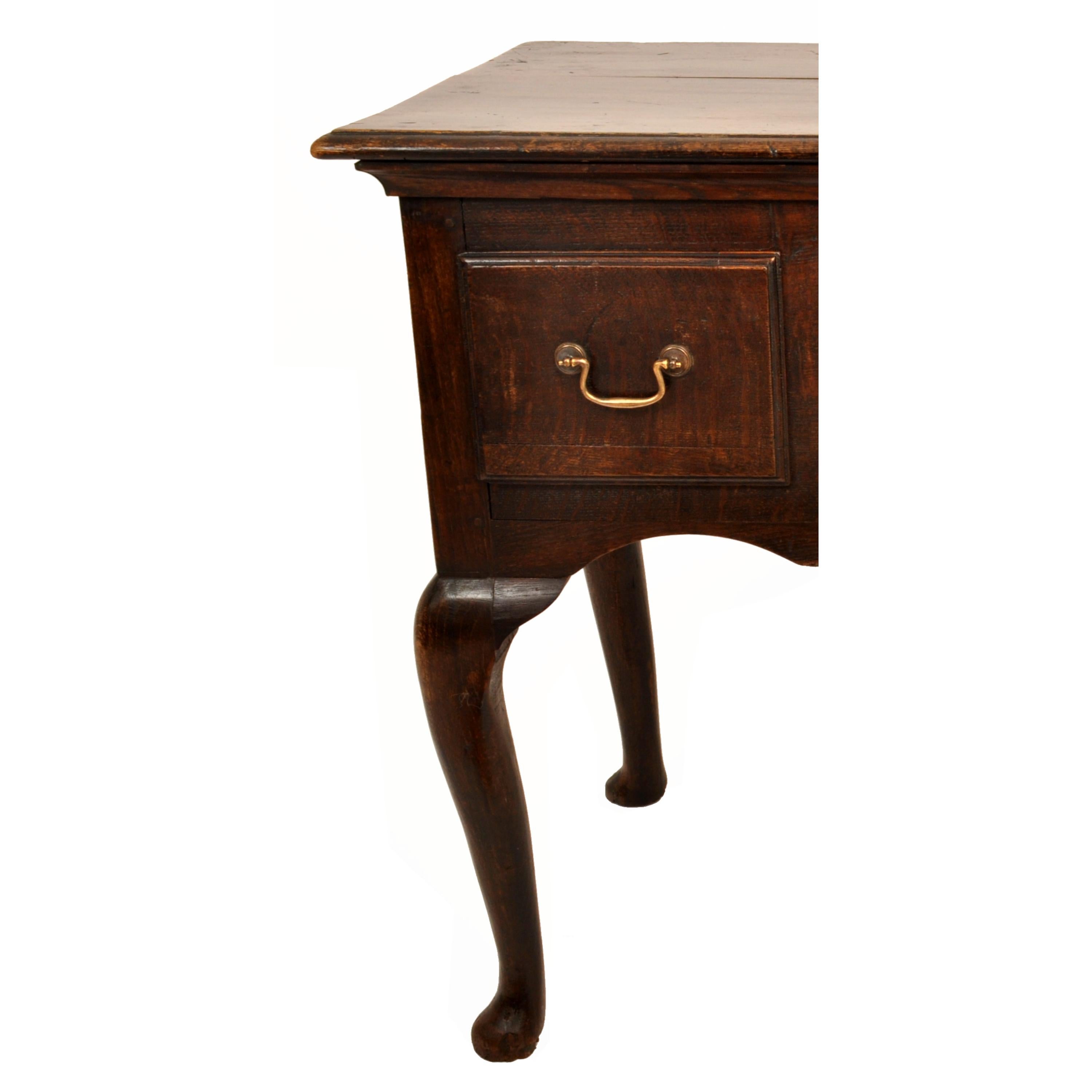 Antique Early 18th Century Georgian George II Oak Lowboy Dressing Table 1750 For Sale 2