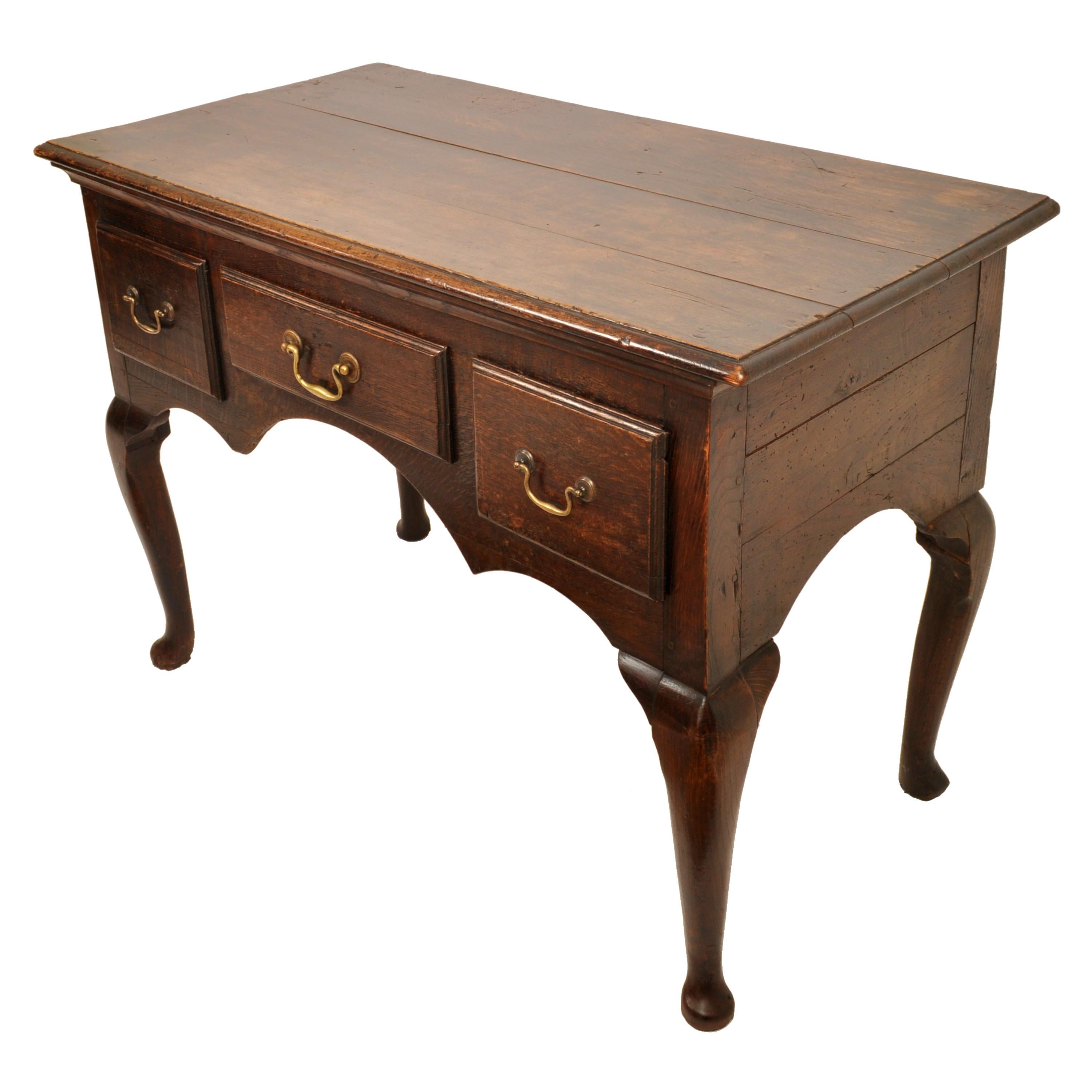 Antique Early 18th Century Georgian George II Oak Lowboy Dressing Table 1750 For Sale 1