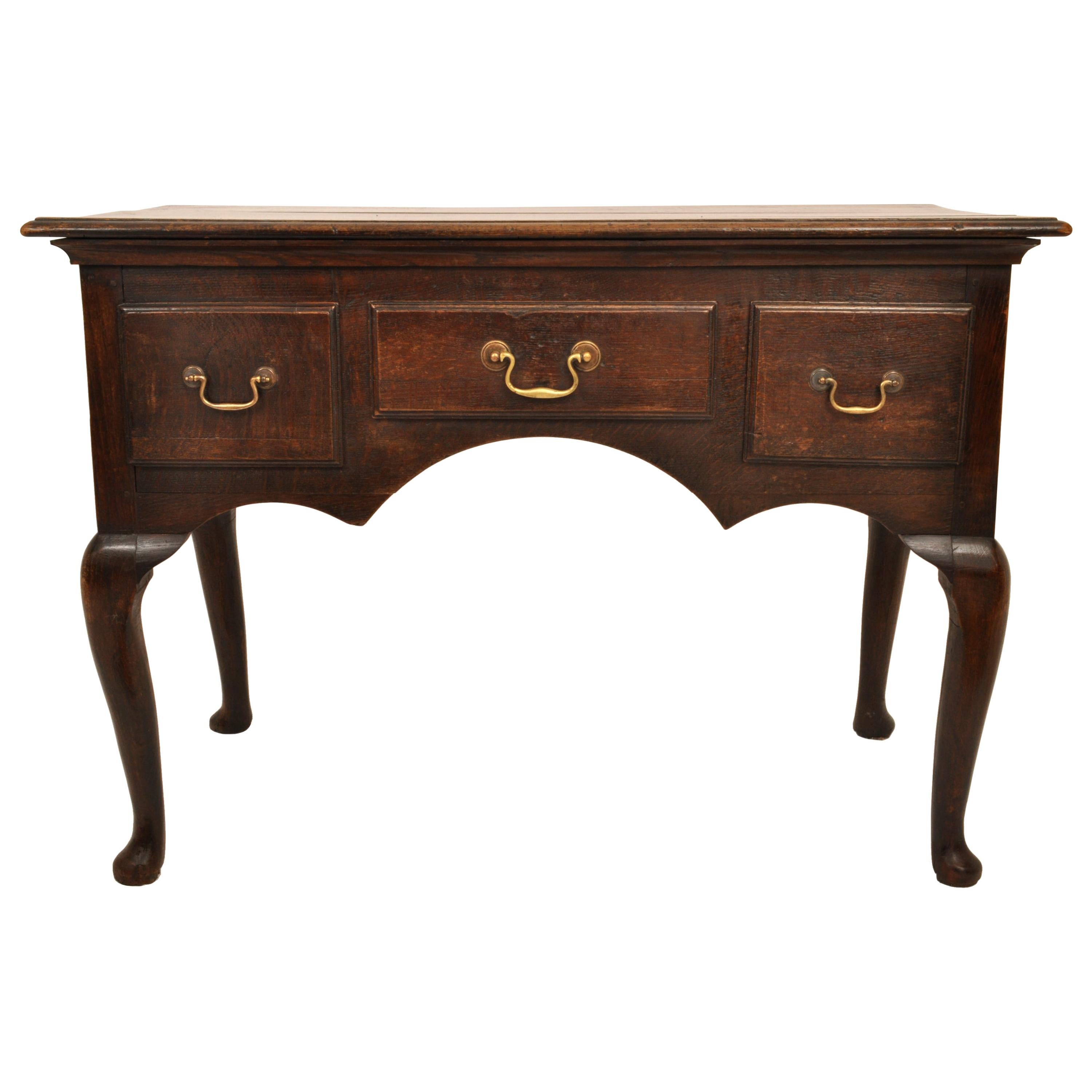 Antique Early 18th Century Georgian George II Oak Lowboy Dressing Table 1750