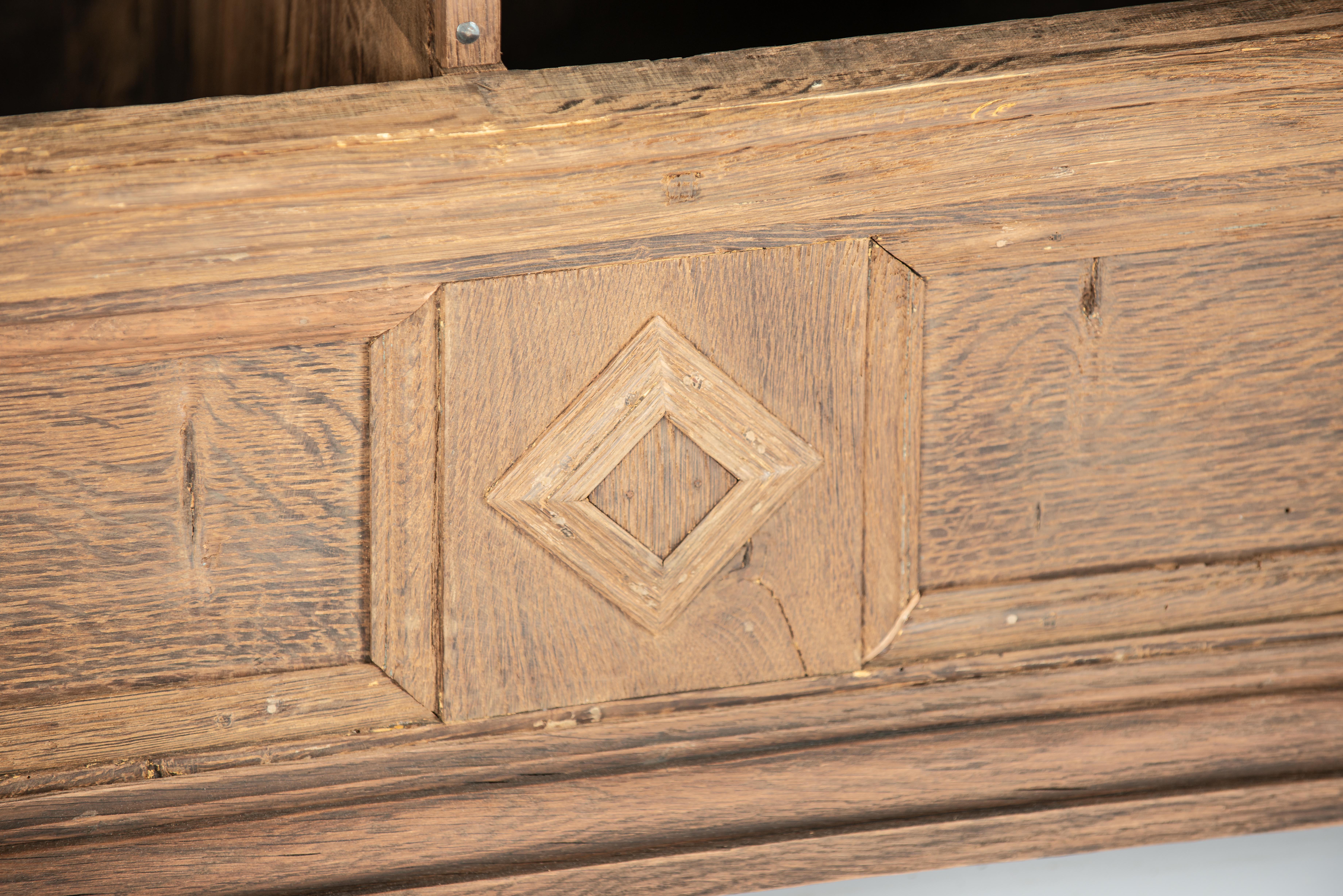 Antique early 18th Century German Baroque Stripped Oak Two-Door Wardrobe Cabinet For Sale 2