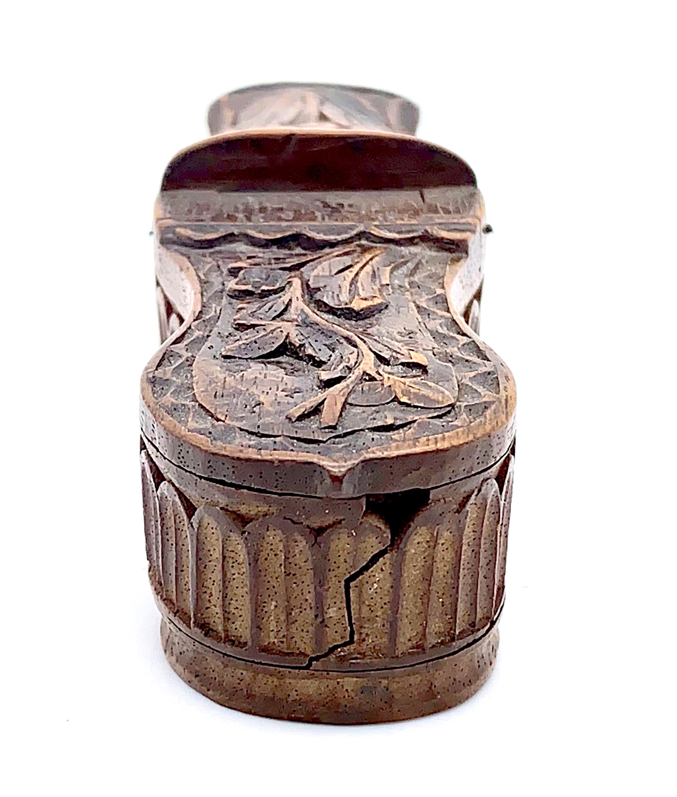 Baroque Antique Mid- 18th Century Gentlemens Miniature Shoe Snuff Box Coniferous Wood   For Sale