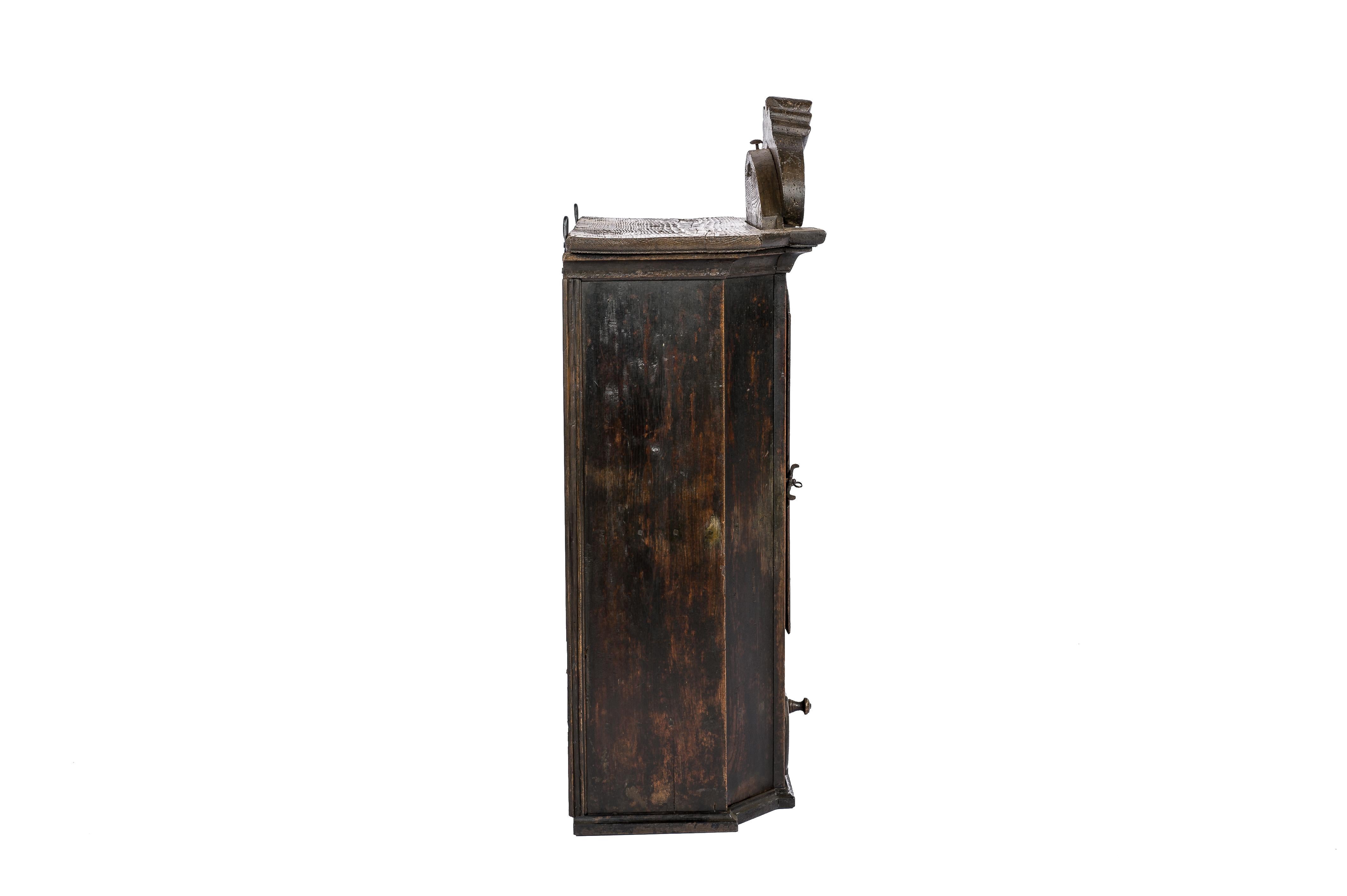 18th Century Antique Early 18th-Century Pine and Oak Painted German Baroque Hanging Cupboard For Sale