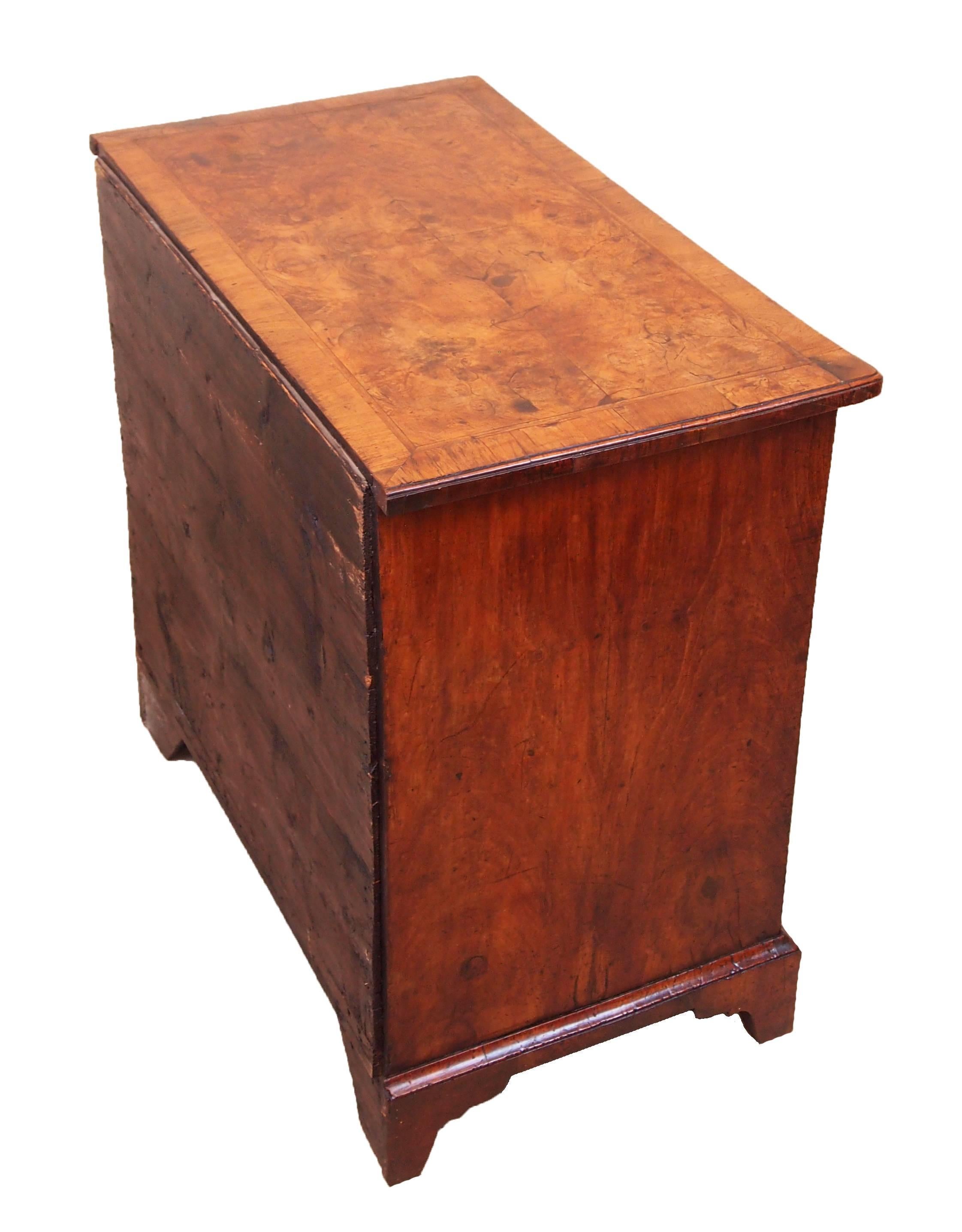 antique kneehole desk