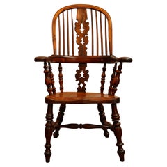 Used Early 18th Century Yew Wood & Elm English Fiddleback Windsor Armchair