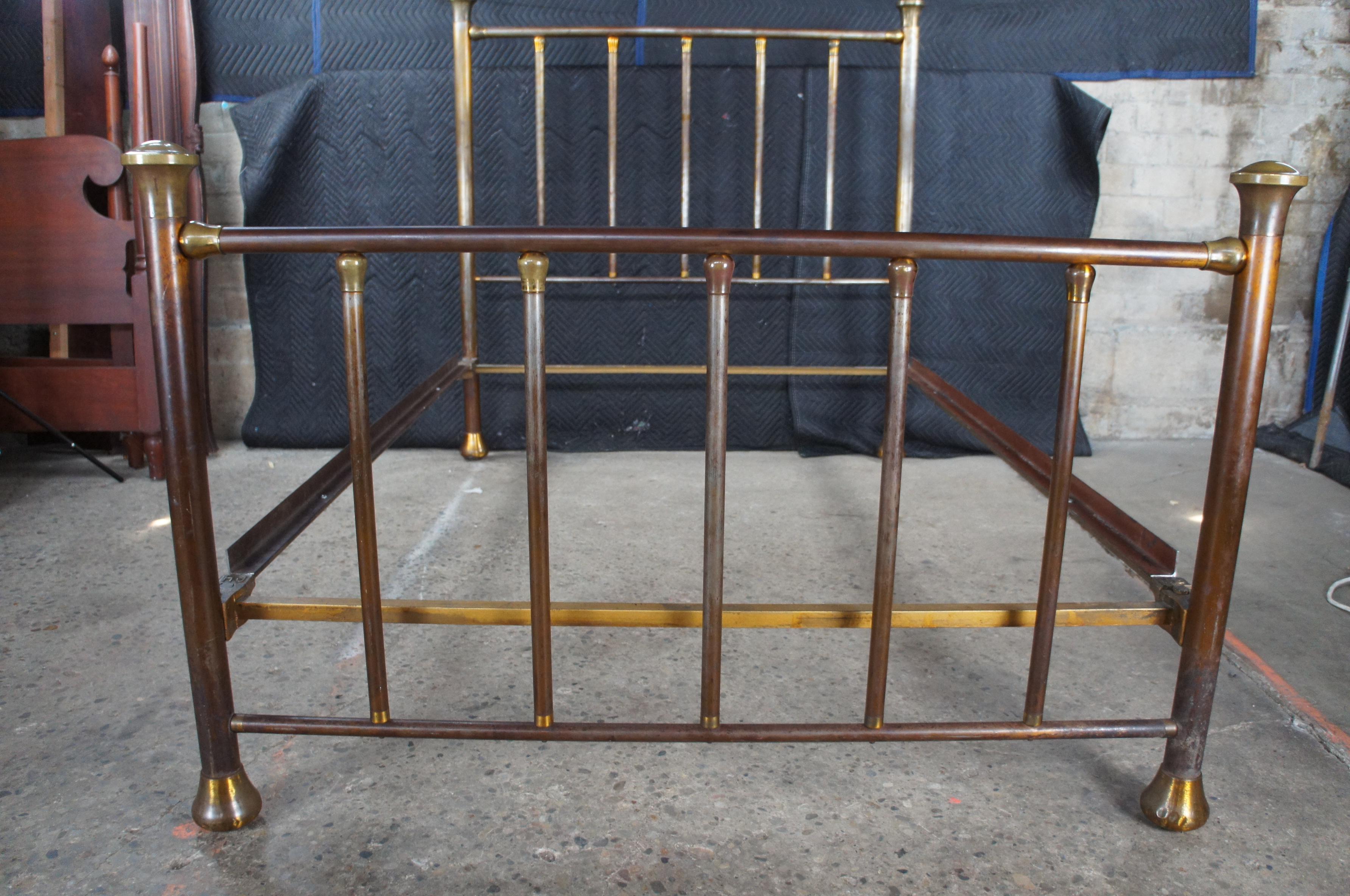 Americano Telaio del letto completo in ottone antico dei primi anni del 1900 in stile revival vittoriano americano in vendita