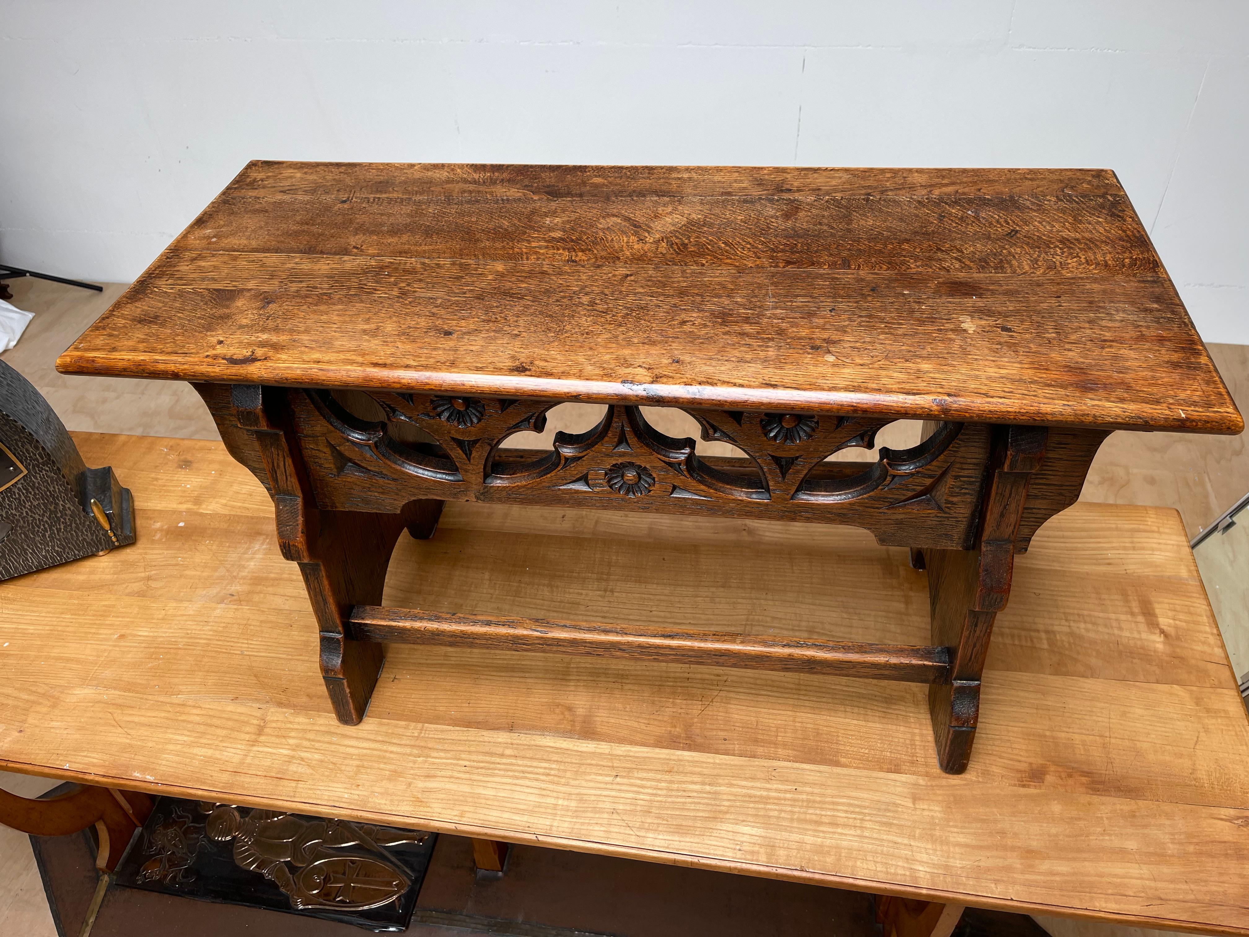 Hand-Carved Antique Early 1900s Gothic Revival Stool or Table with Hand Carved Elements For Sale