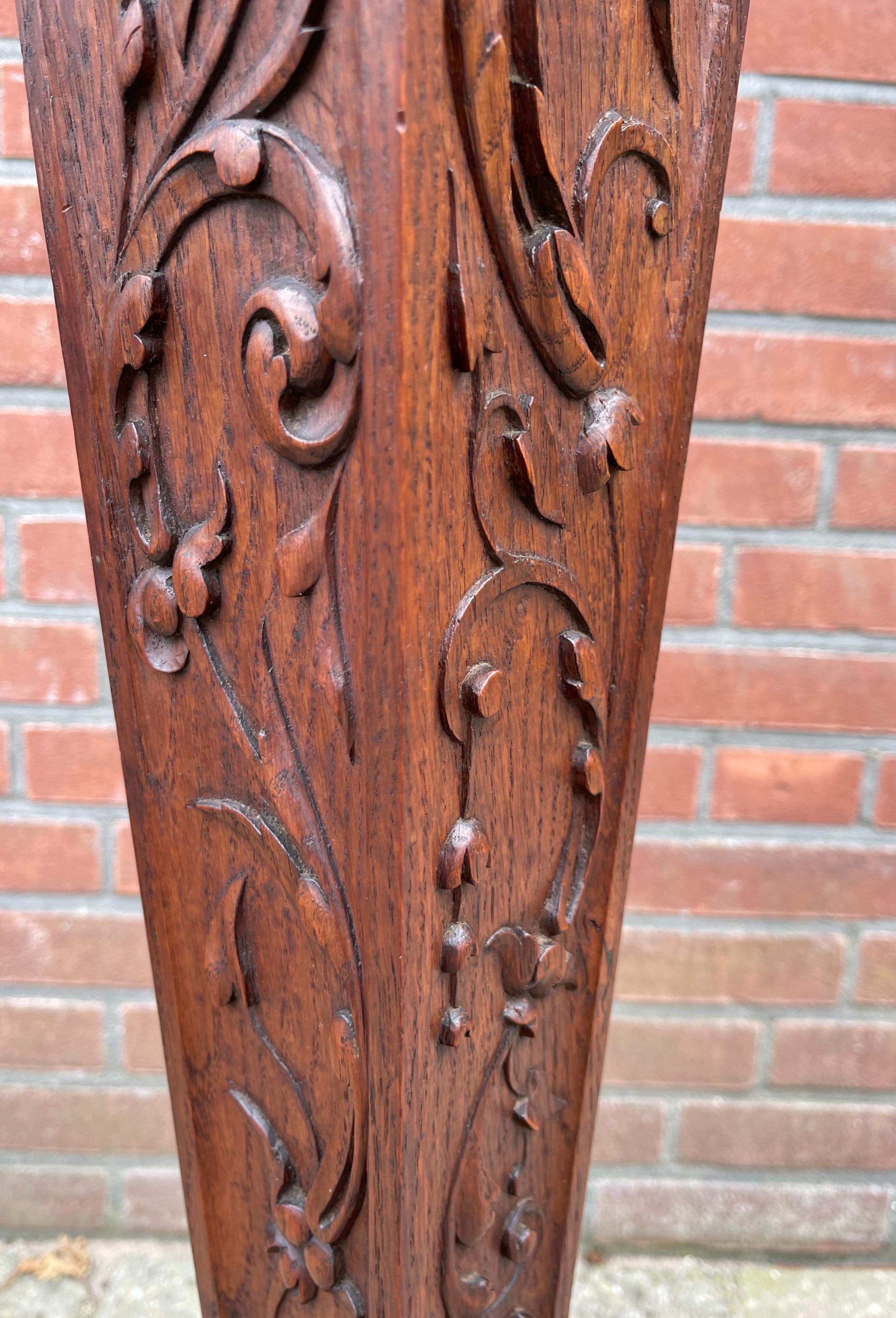 Hand-Carved Antique Early 1900s Hand Carved Oak Pedestal Display Stand, Floral Sculptered For Sale