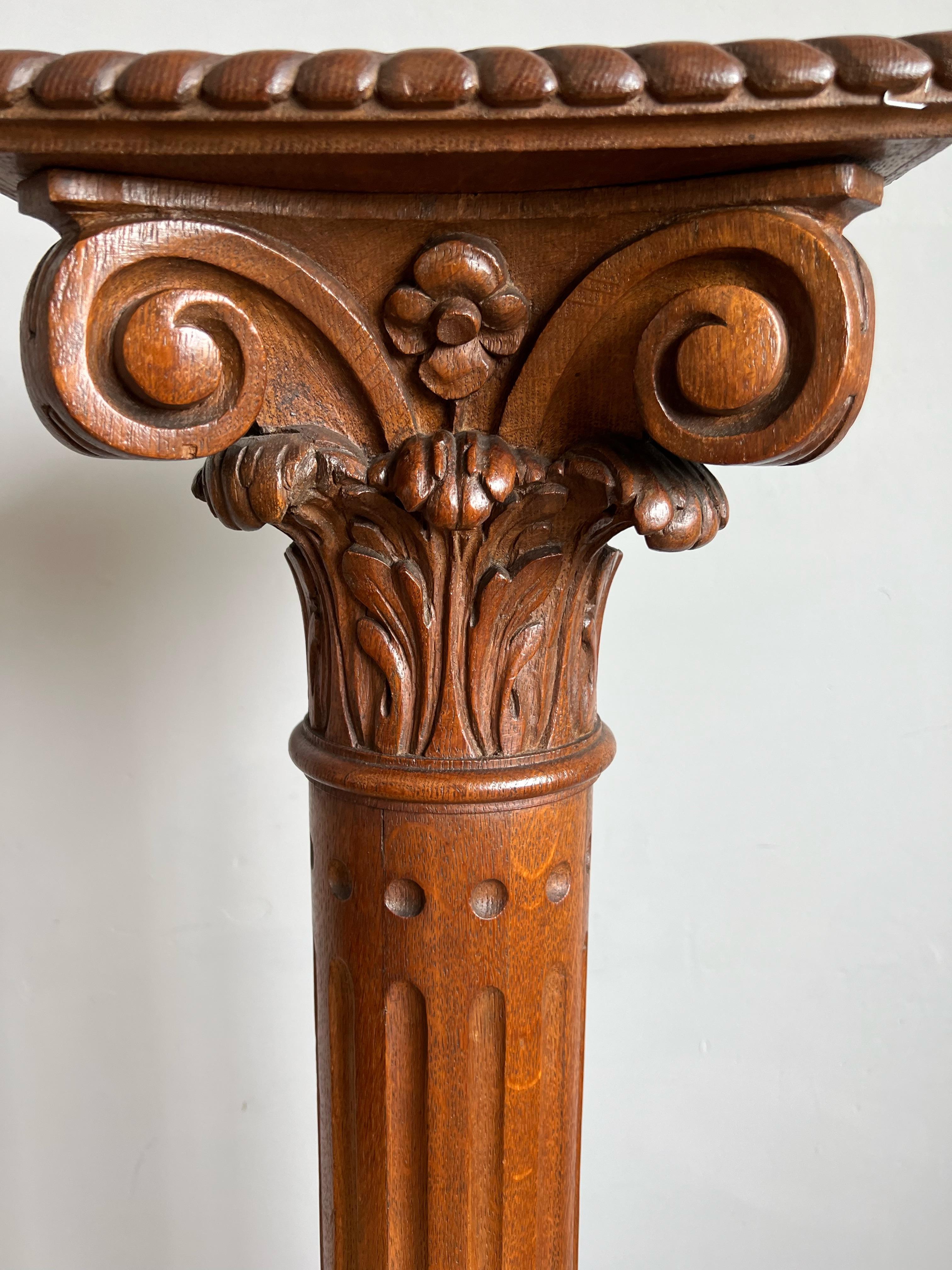 Antique Early 1900s Majestic Hand Carved Oak Display Sculpture Stand / Pedestal For Sale 6