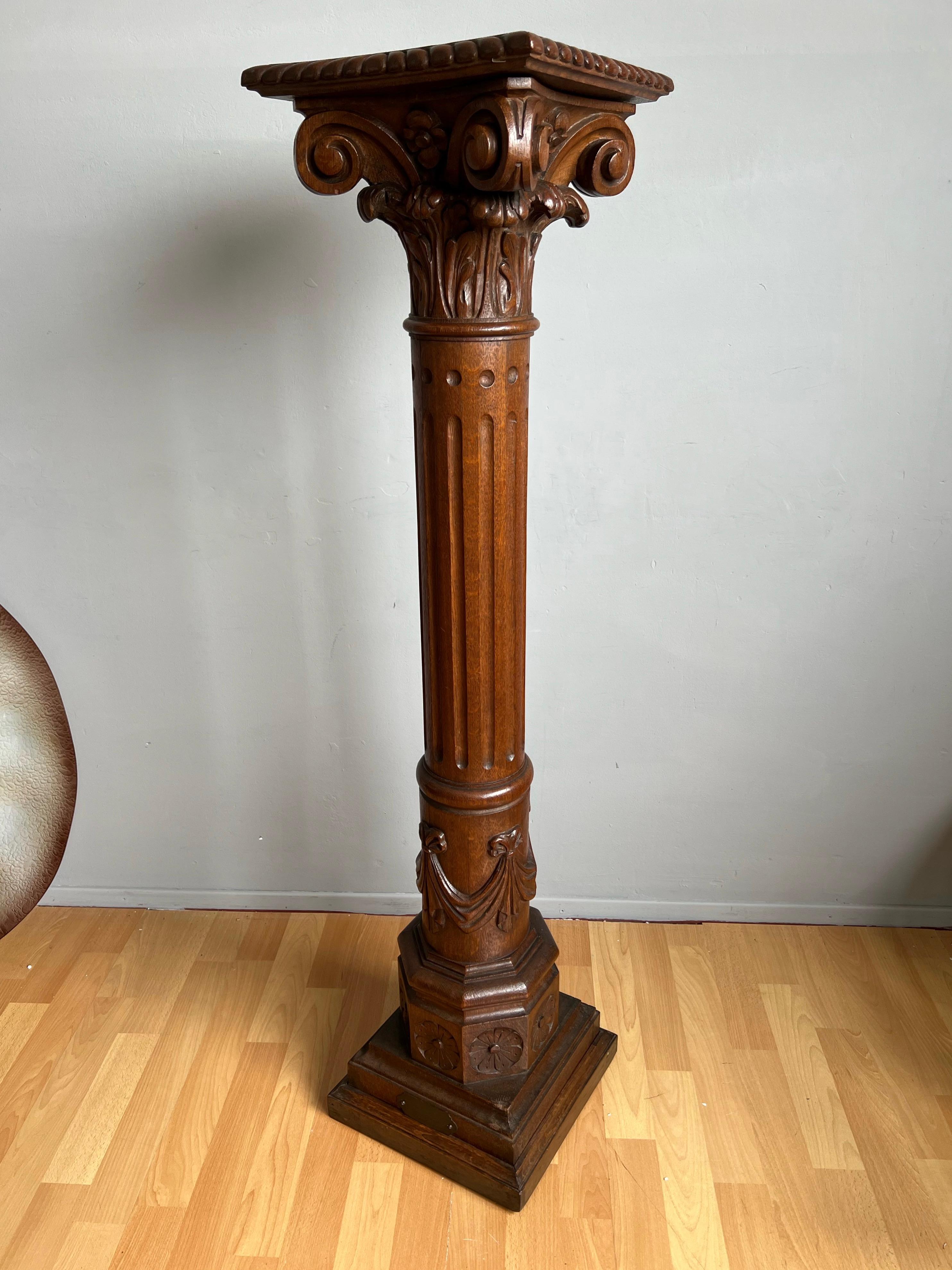 Antique Early 1900s Majestic Hand Carved Oak Display Sculpture Stand / Pedestal For Sale 8
