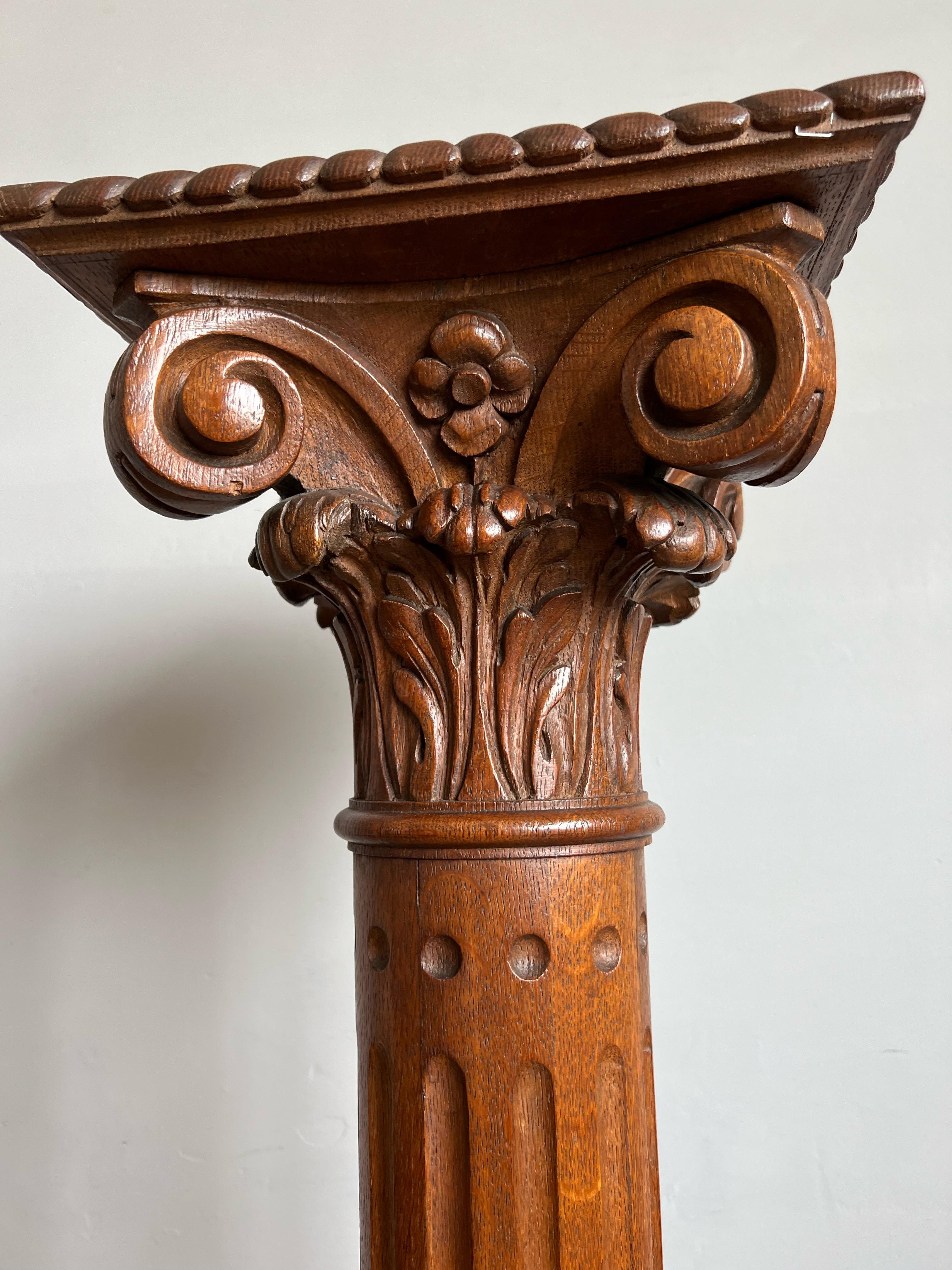 European Antique Early 1900s Majestic Hand Carved Oak Display Sculpture Stand / Pedestal For Sale