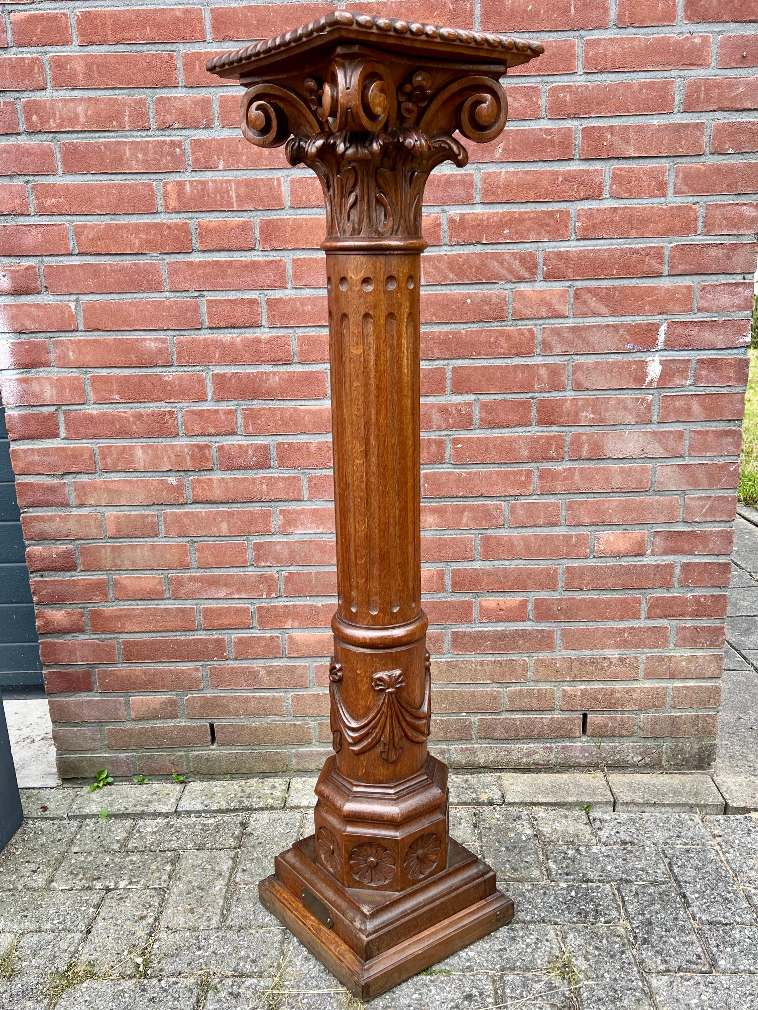 Antique Early 1900s Majestic Hand Carved Oak Display Sculpture Stand / Pedestal