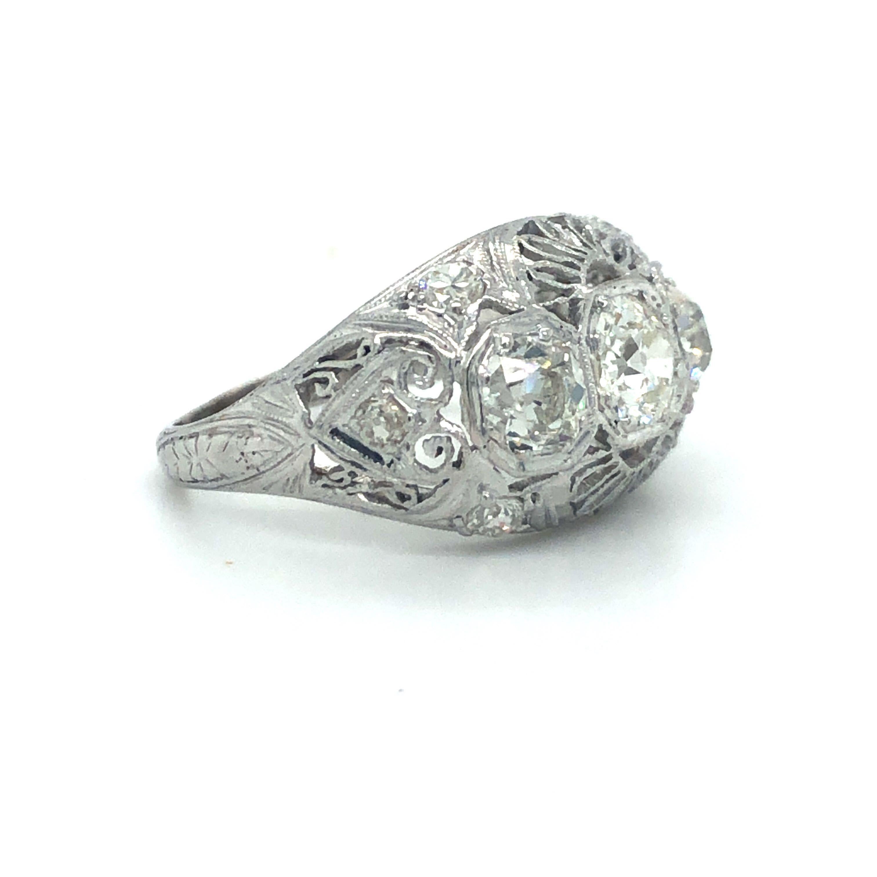 Antique Early 1900s Old Cut Diamond Three-Stone Filigree Ring Platinum 1