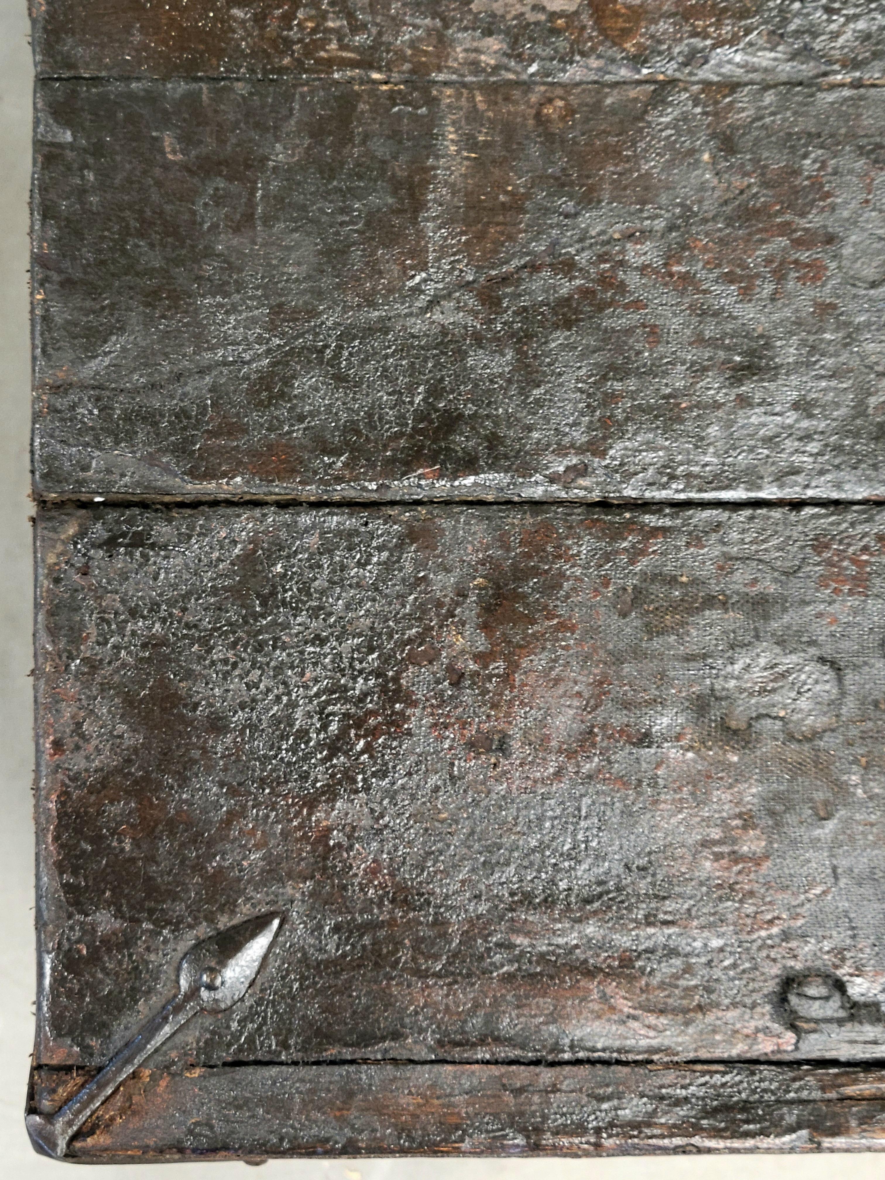 Antique Early 1900s Tibetan Trunk With Original Paint in Dragon Motif For Sale 3