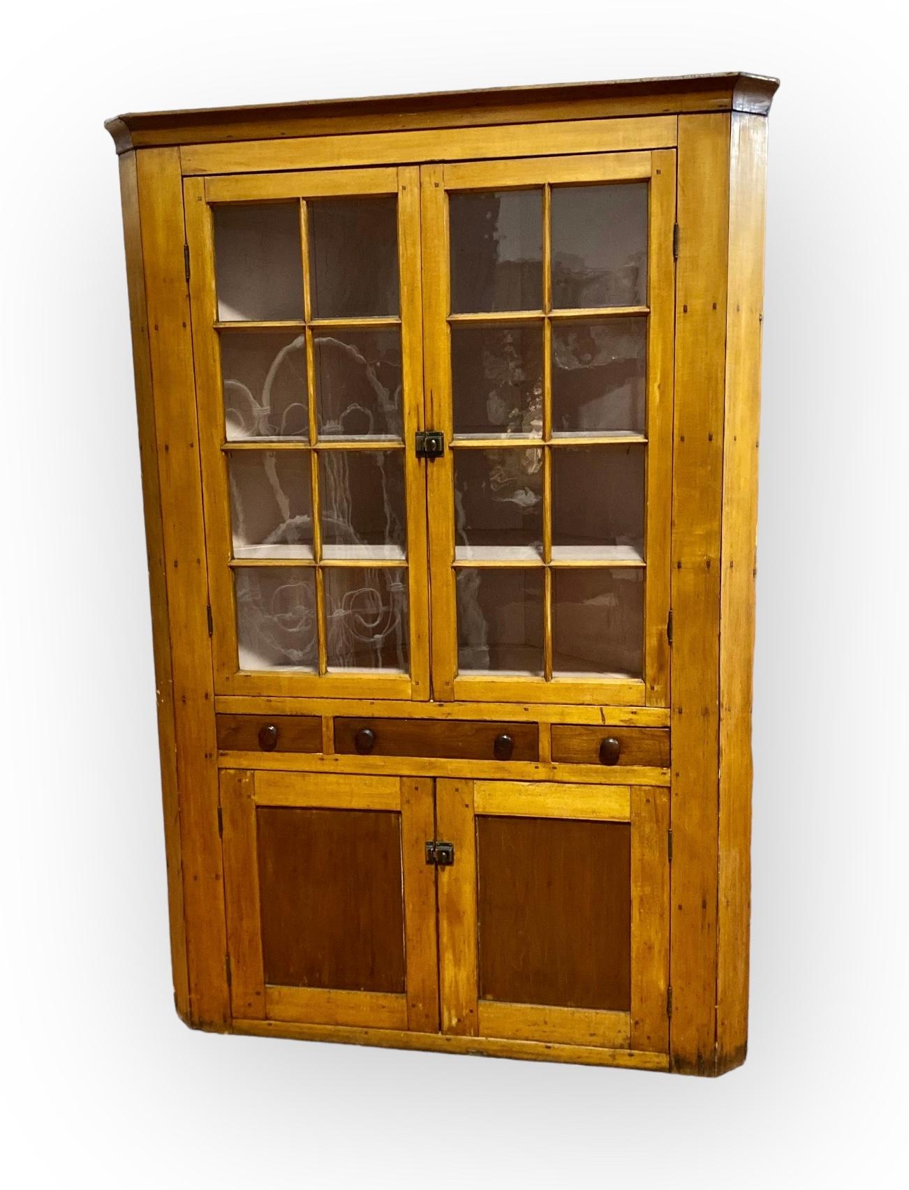 American Classical Antique Early 19th C. American Maple And Pine Corner Cabinet