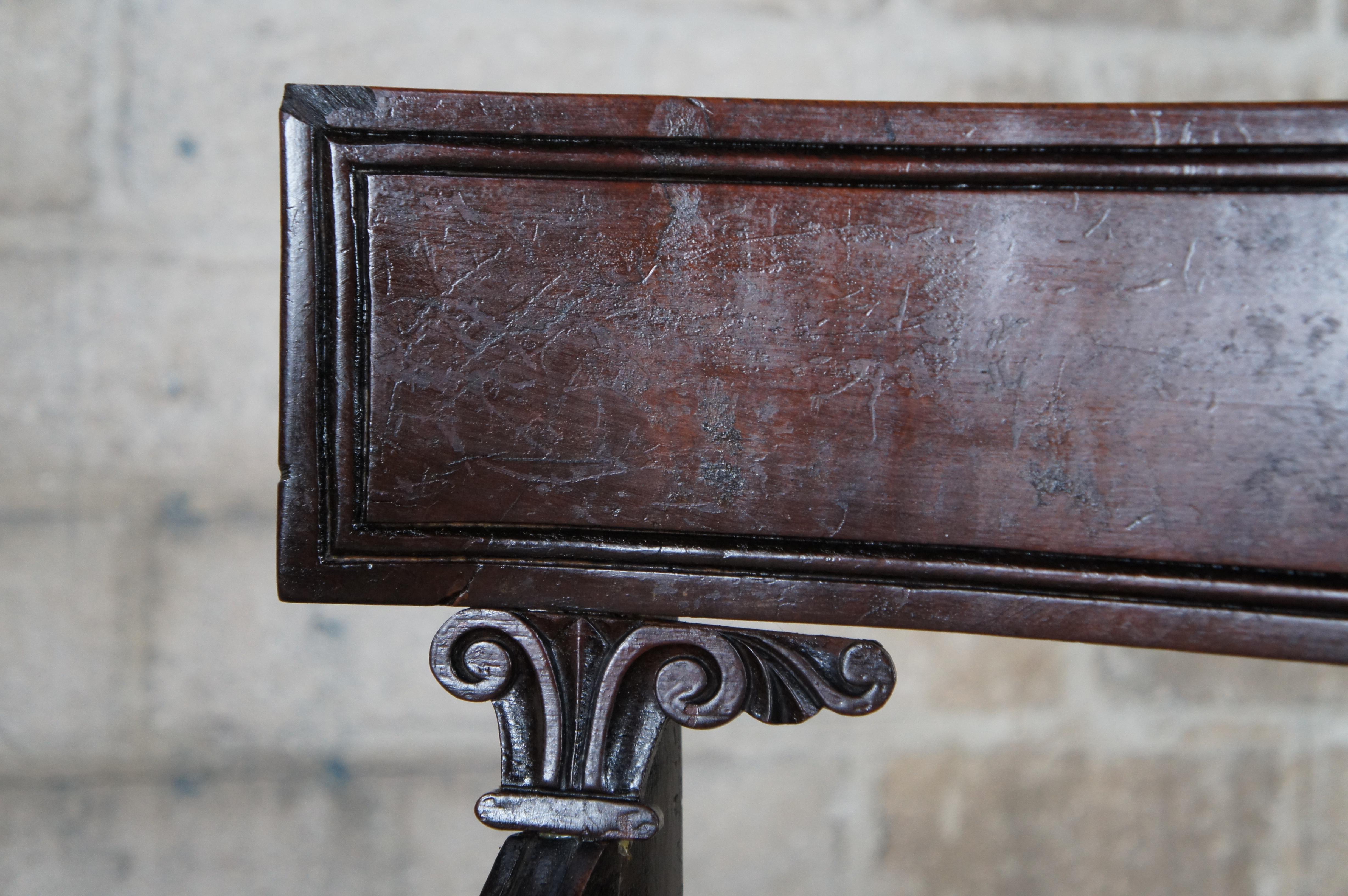 Antiguo Sillón con Brazos de Caoba de la Regencia Inglesa de principios del S. XIX en venta 4