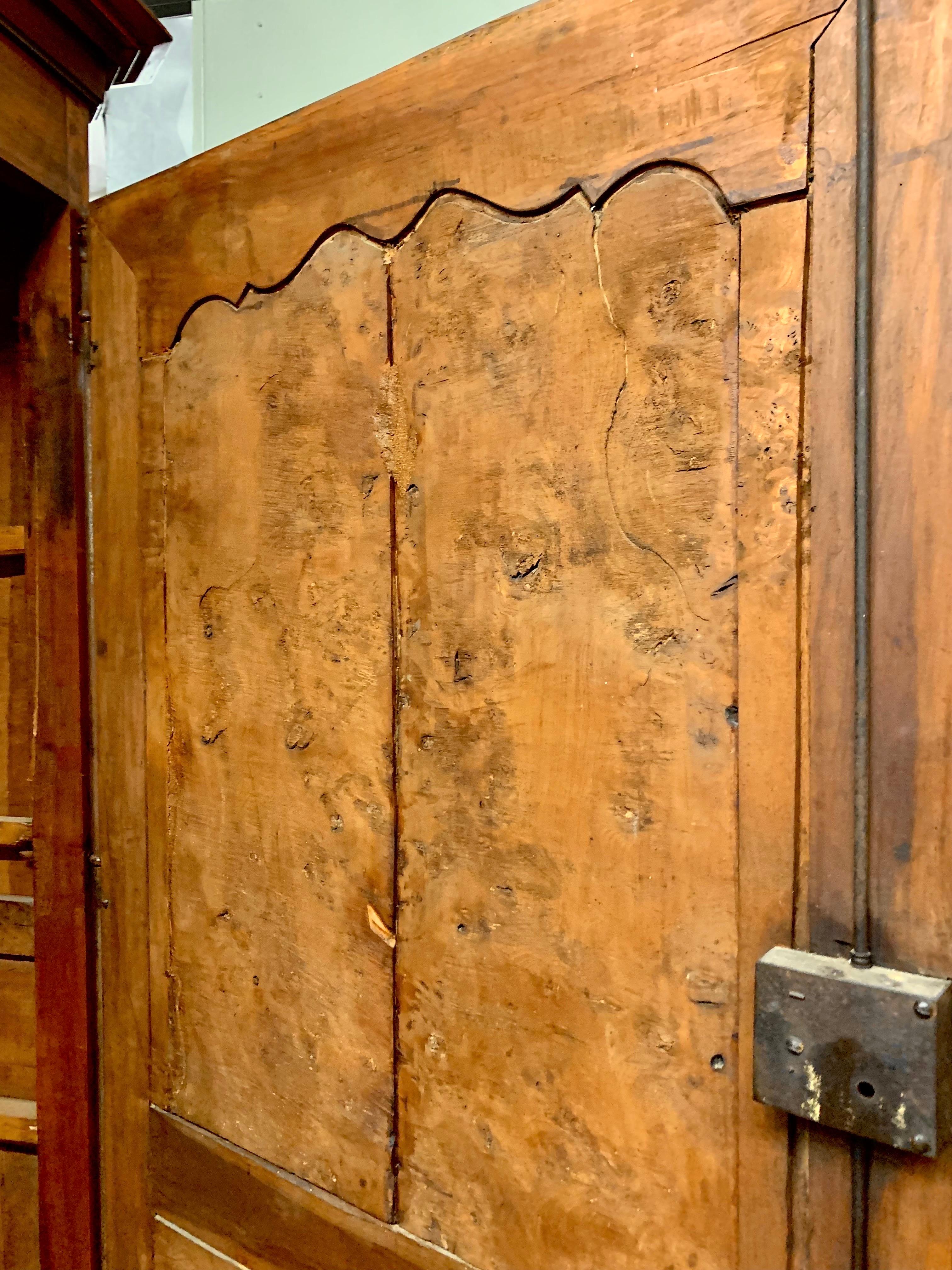 Antique Early 19th C. French Provincial Hand Carved Elm and Burled Elm Bonnetier 14