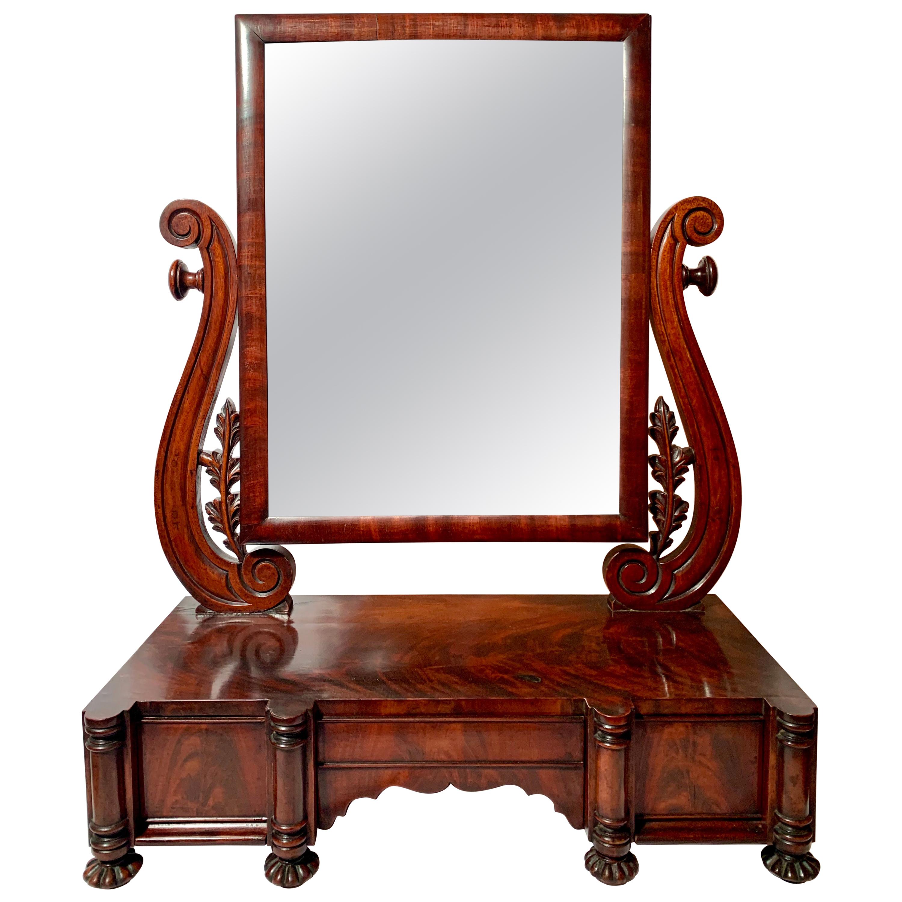 Antique Early 19th Century American Federal Dressing Mirror For Sale