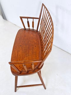 Antique Early 19th Century Chesapeake Windsor Settee With Cattail Spindles