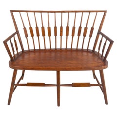 Antique Early 19th Century Chesapeake Windsor Settee With Cattail Spindles