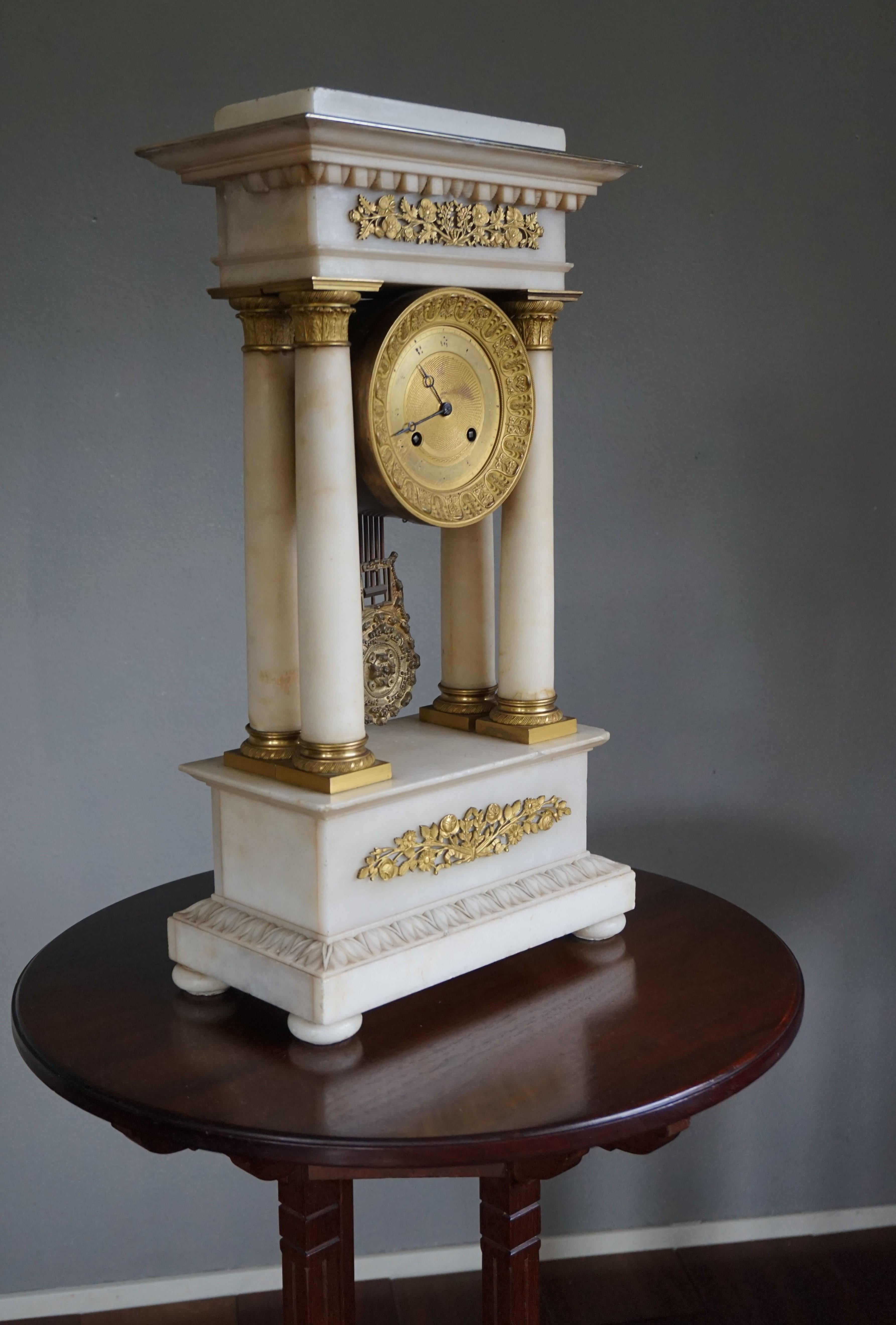 Antique Early 19th Century Empire Style Alabaster and Gilt Bronze Mantel Clock 11