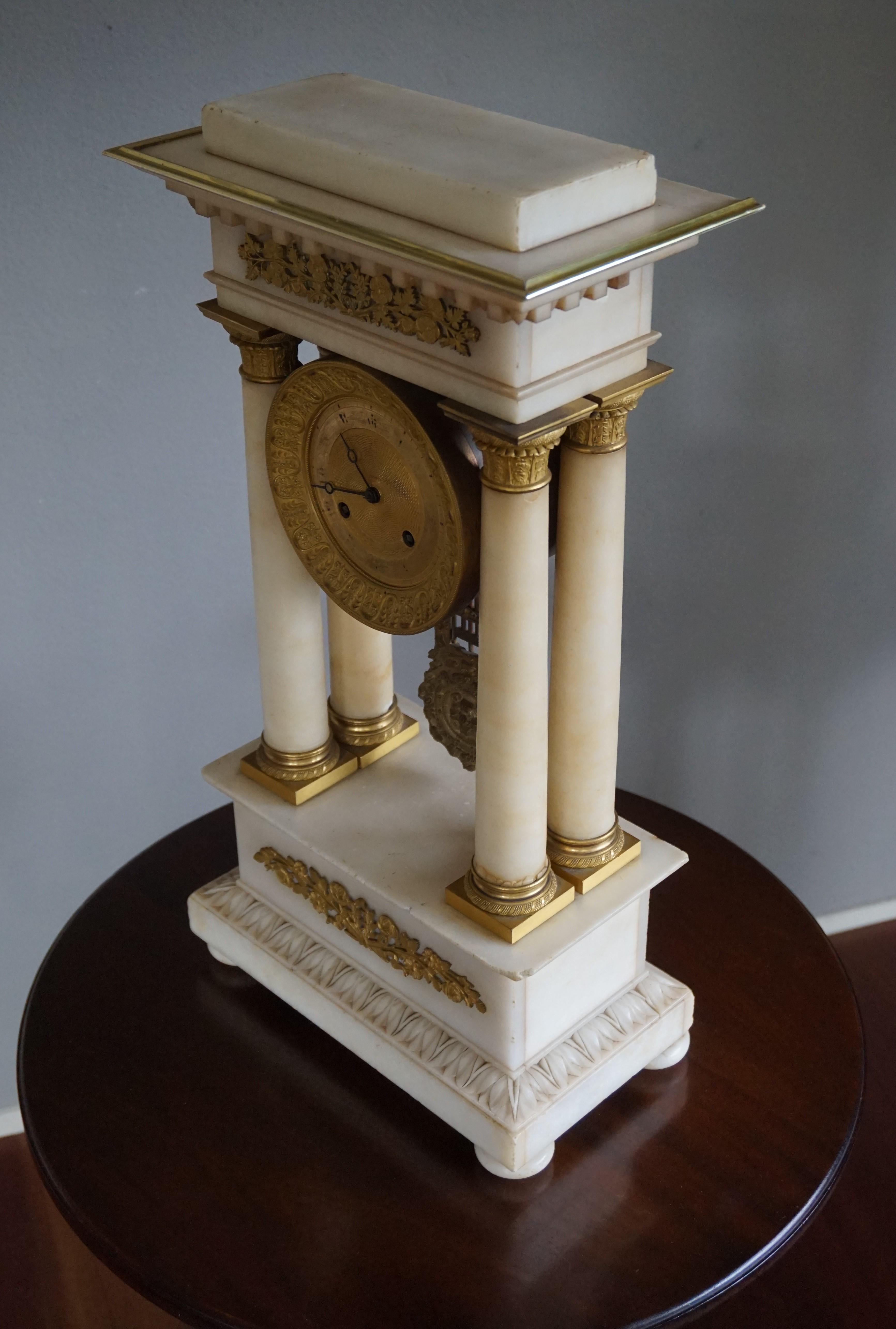 Antique Early 19th Century Empire Style Alabaster and Gilt Bronze Mantel Clock 3