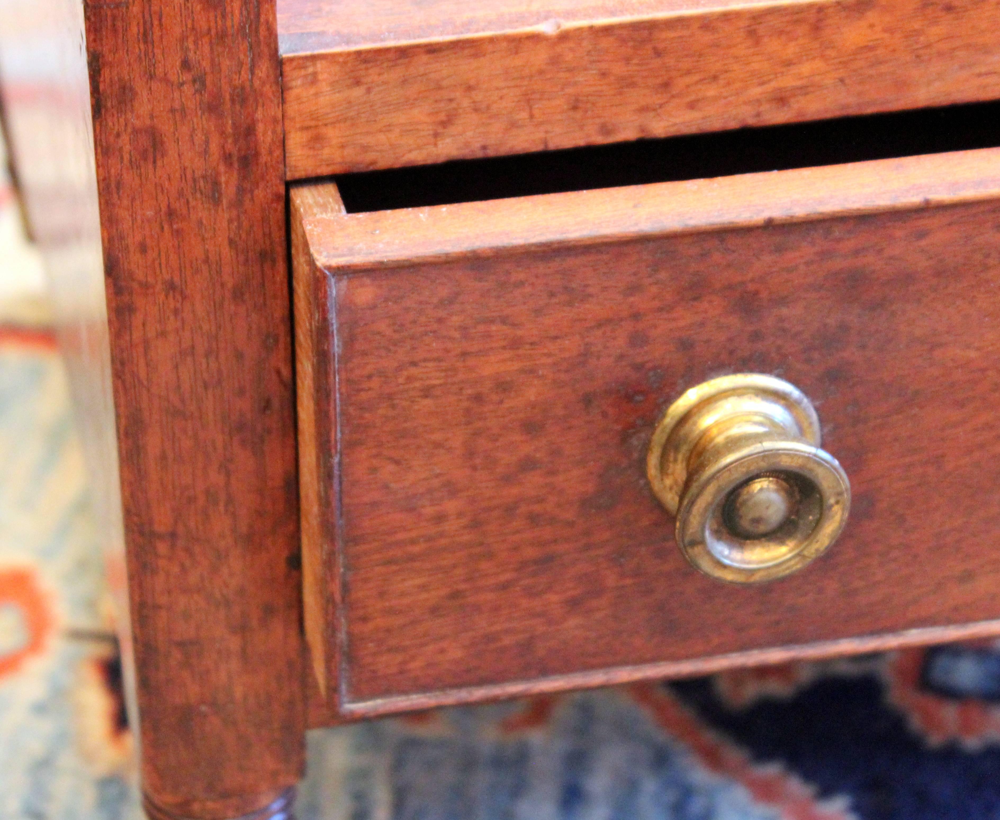 Antique Early 19th Century English Mahogany Magazine Newspaper Stand Canterbury In Excellent Condition For Sale In Wilton, CT