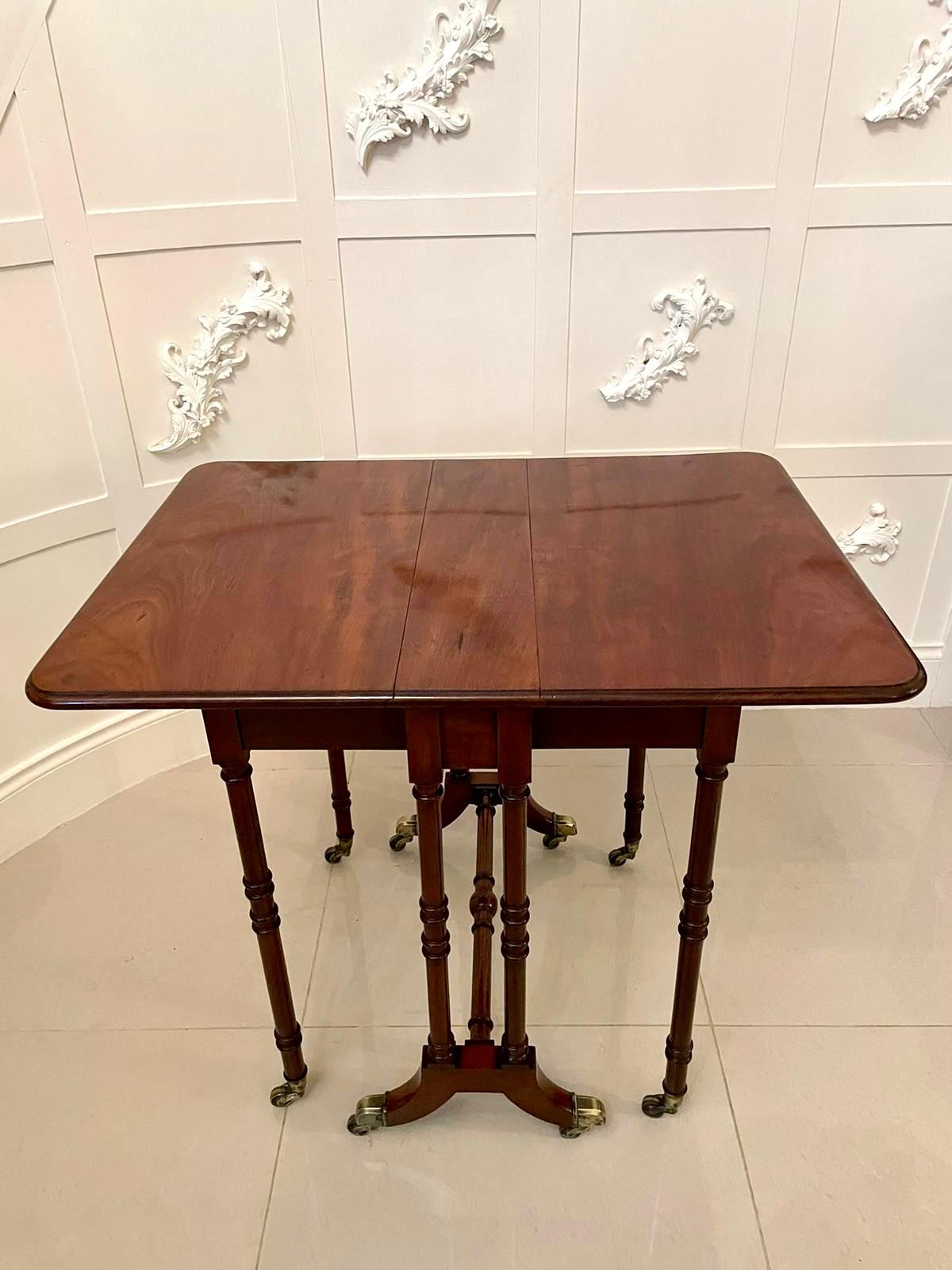 Antique Early 19th Century George III Mahogany Spider Leg Drop-Leaf Table For Sale 1