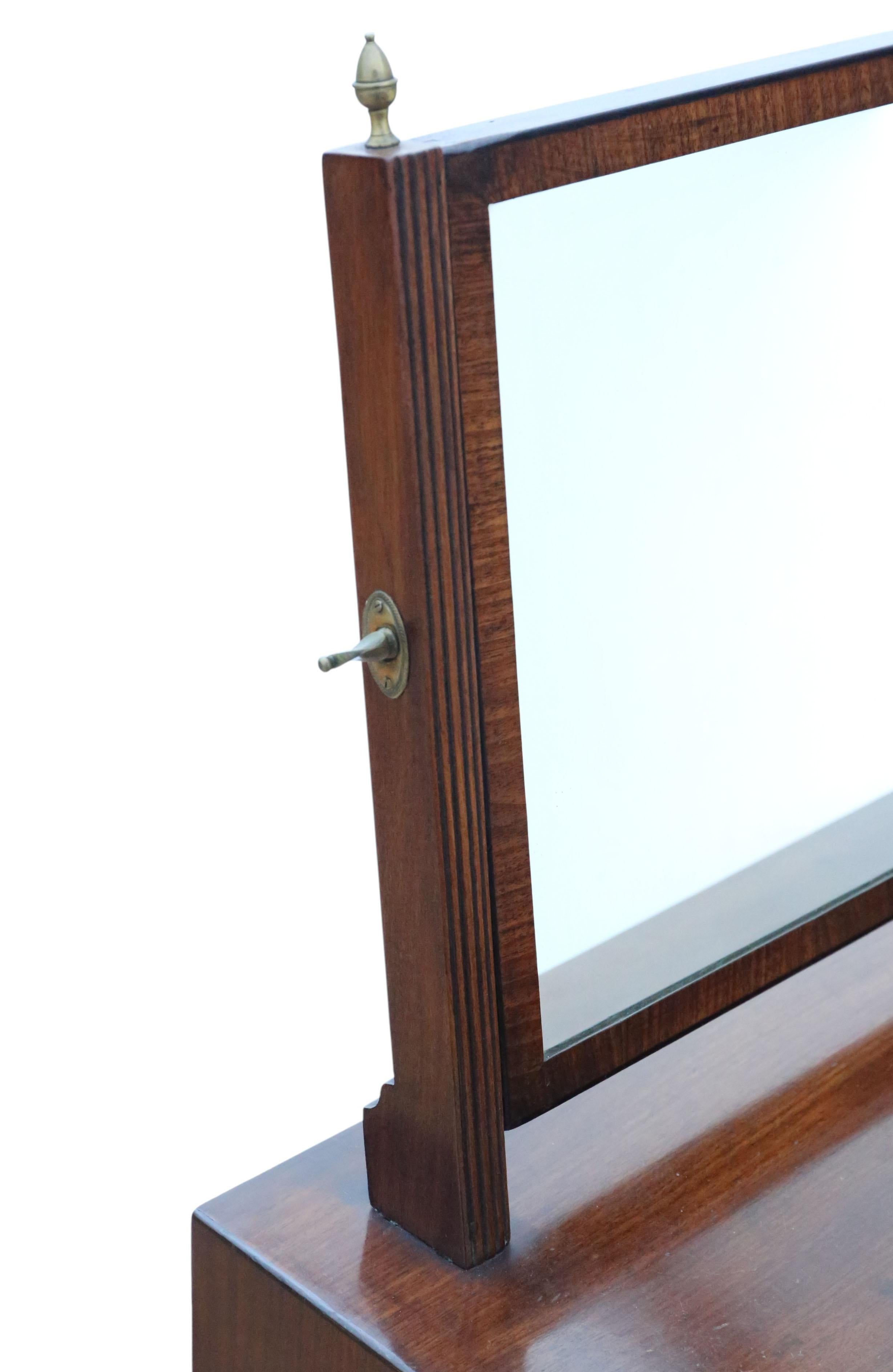Britannico Antique Early 19th Century Georgian Mahogany Dressing Table Swing Mirror in vendita