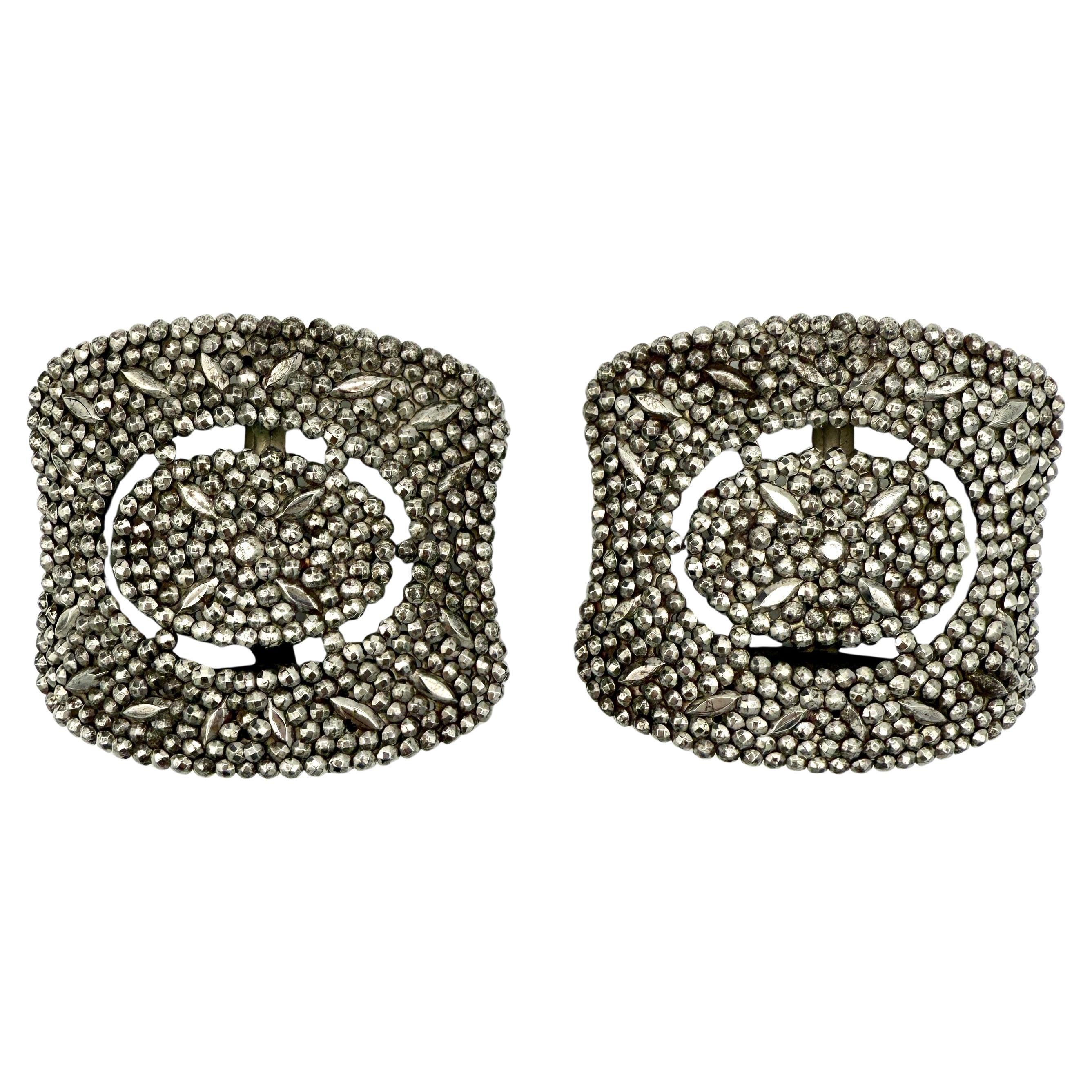 Antike Anfang des 19. Jahrhunderts Georgian Pair of Cut Steel Schuhschnalle Metall im Angebot
